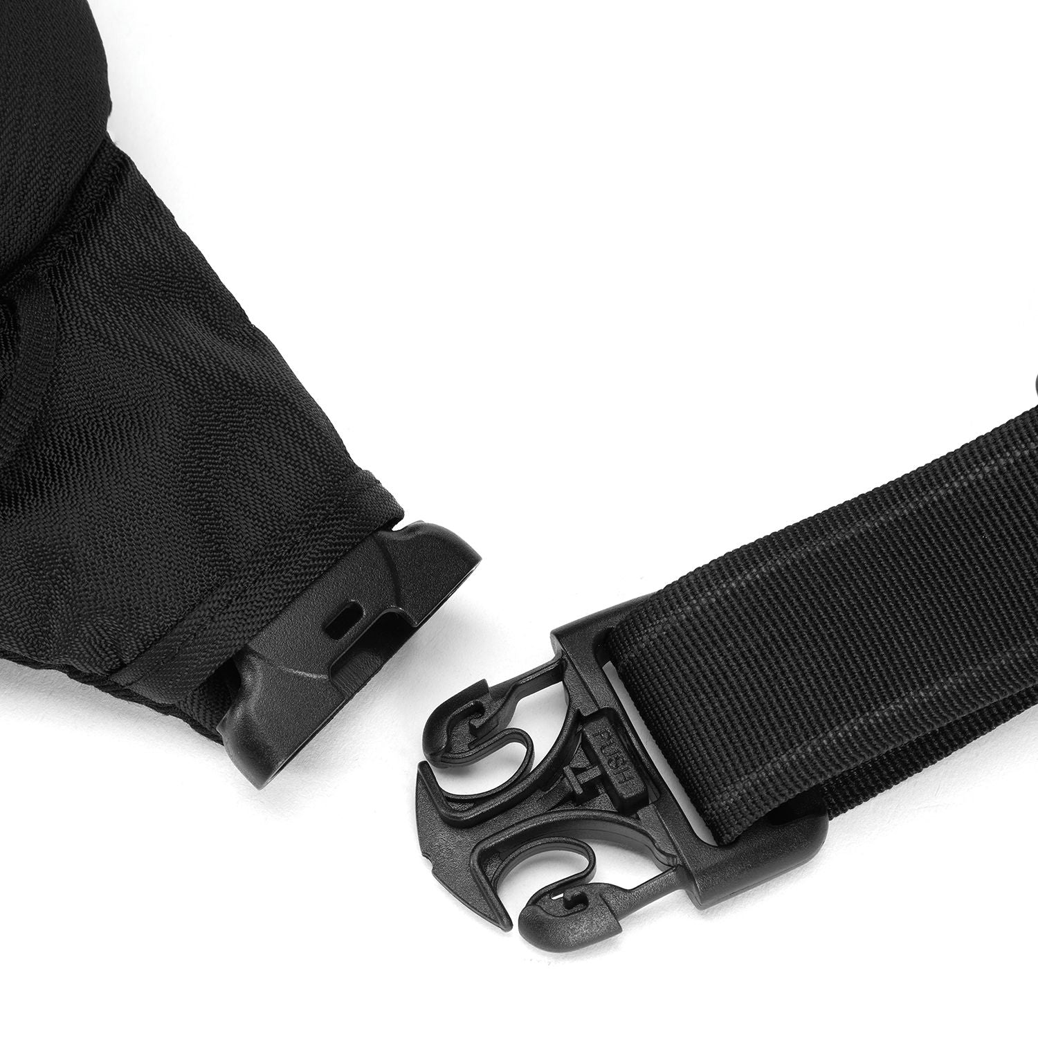 Pacsafe Metrosafe LS120 Anti-Theft Hip Pack