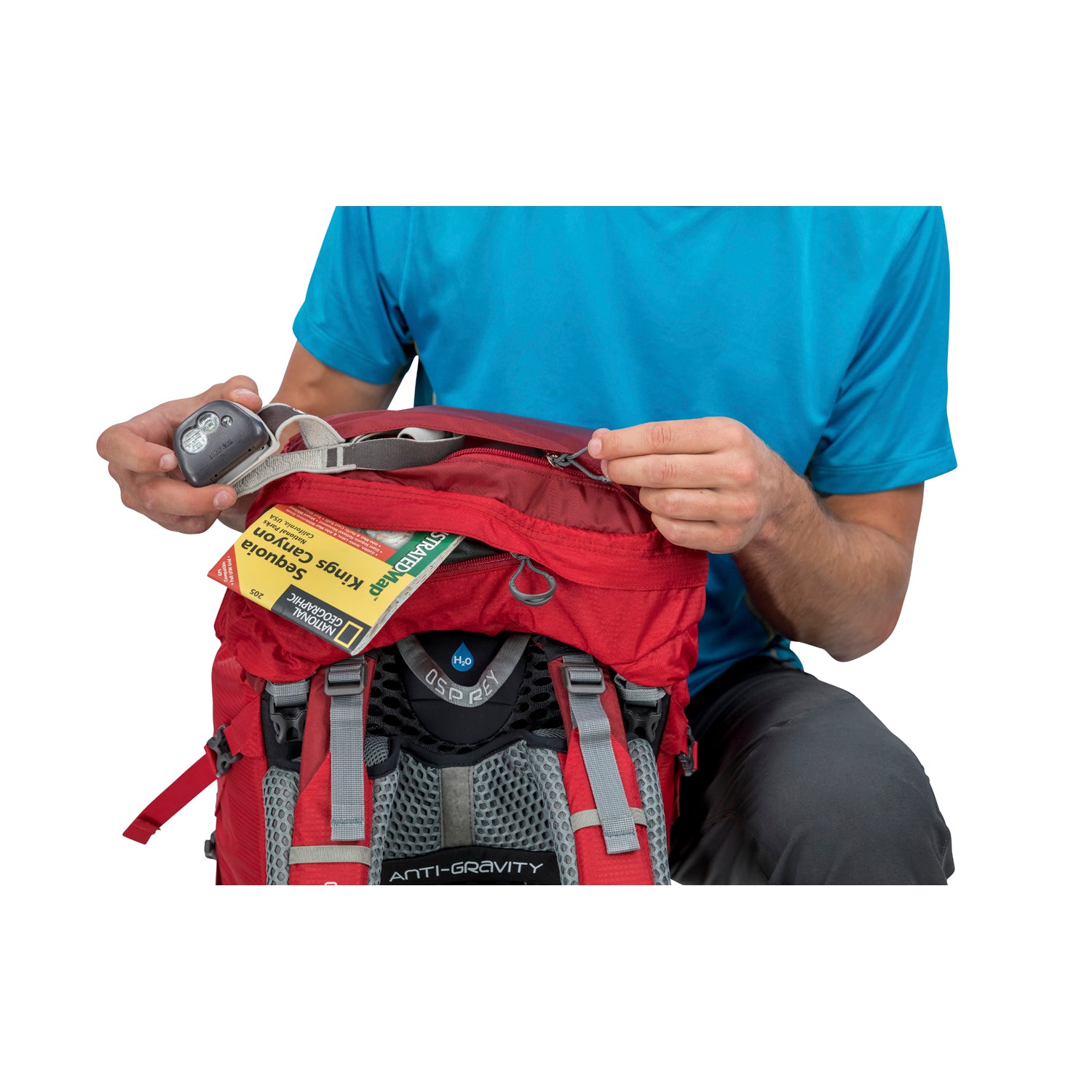Osprey Atmos AG 65 Backpack with Raincover - Medium - Men's Backpacking | Backpacking Packs, Bags, Bags for Men, Osprey, Travel Backpacks | Osprey-10