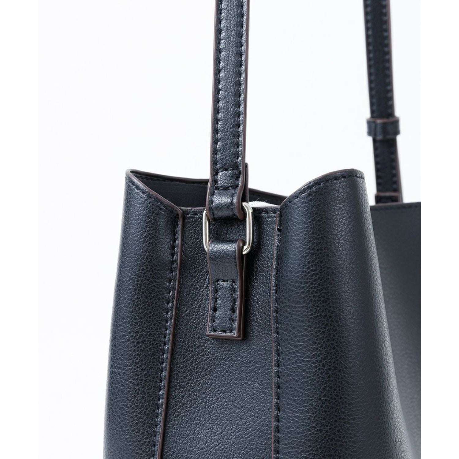 Legato Largo Light Weight Series Vertical Shoulder Bag