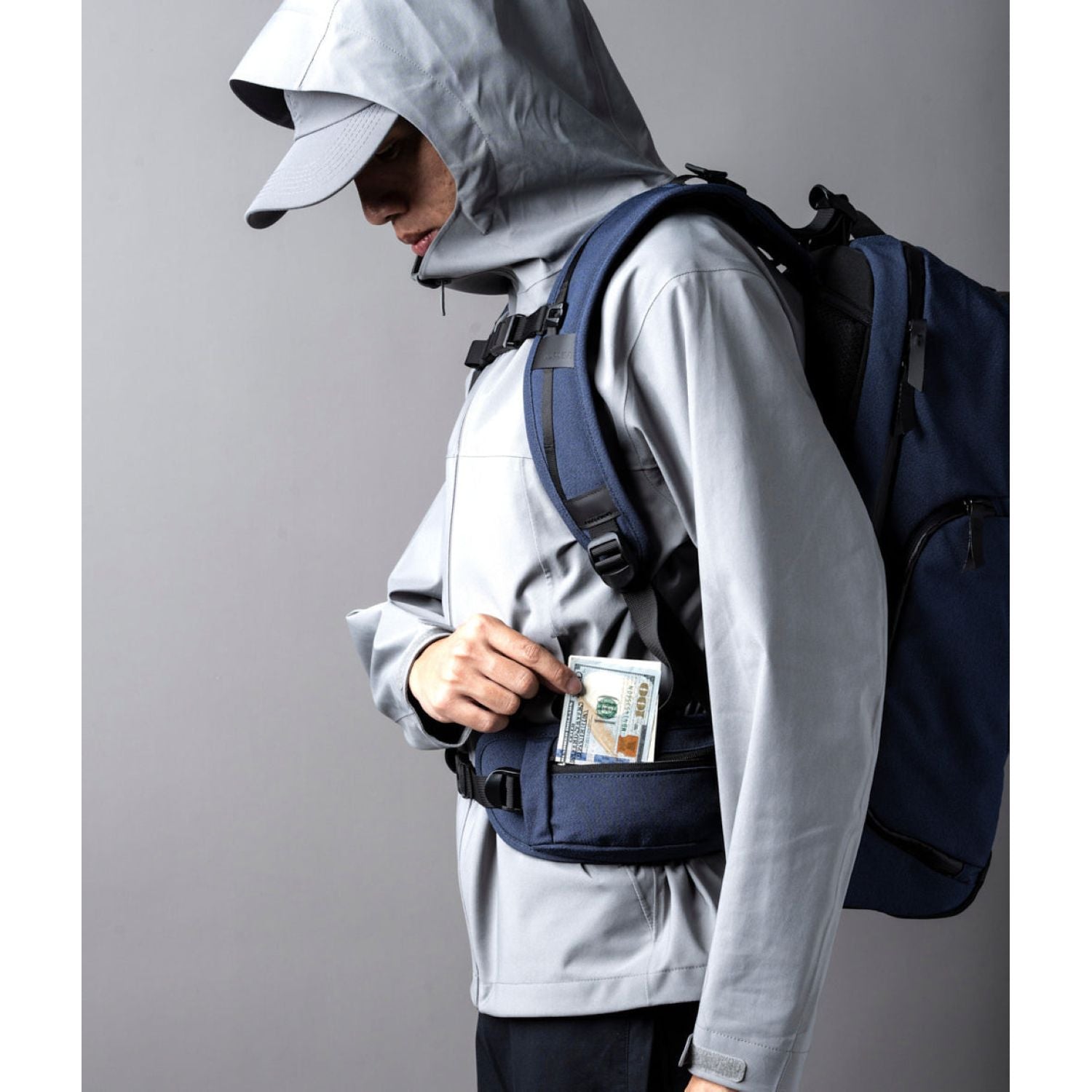 ALPAKA Elements Travel (35L) Axoflux 600D Backpack + Removable Waist Strap (SA)