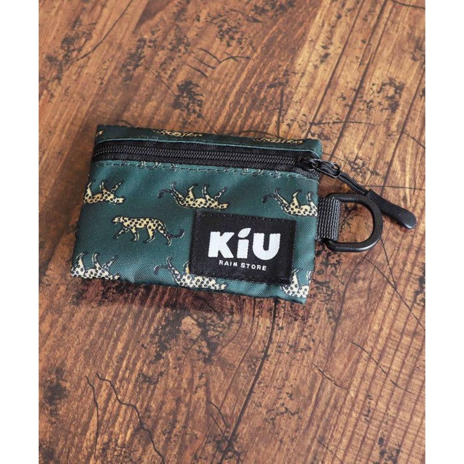 KiU Water Repellent Multi Case