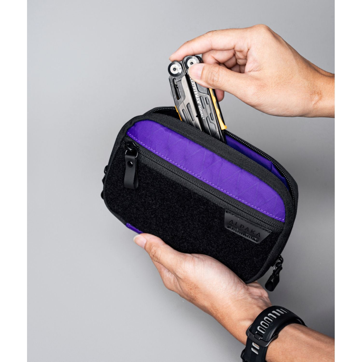 ALPAKA Admin Pouch With Hook & Loop