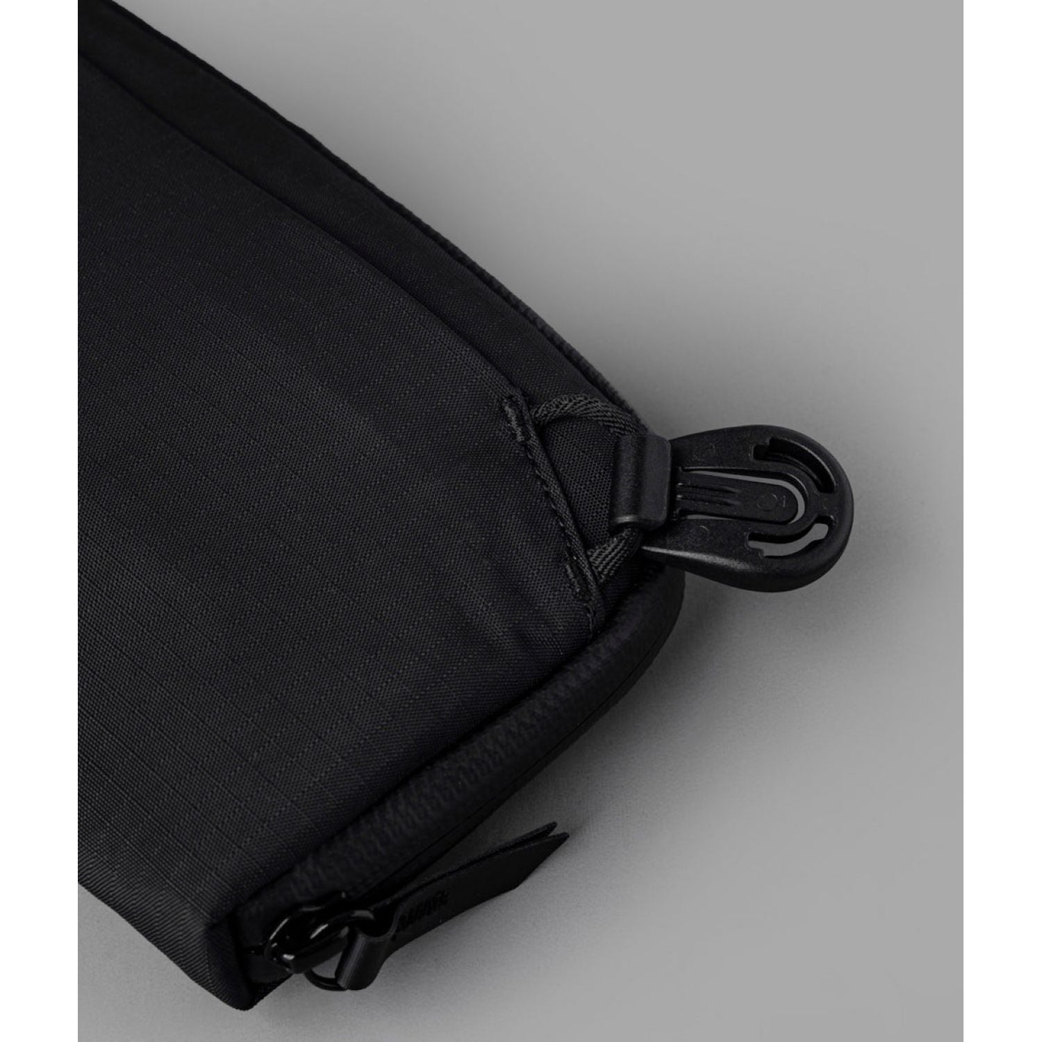 ALPAKA Flight Pouch