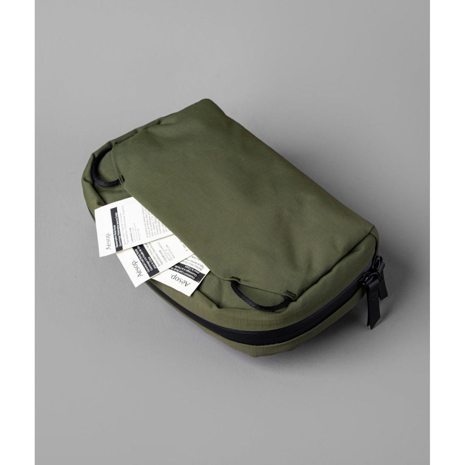 ALPAKA Toiletry Bag