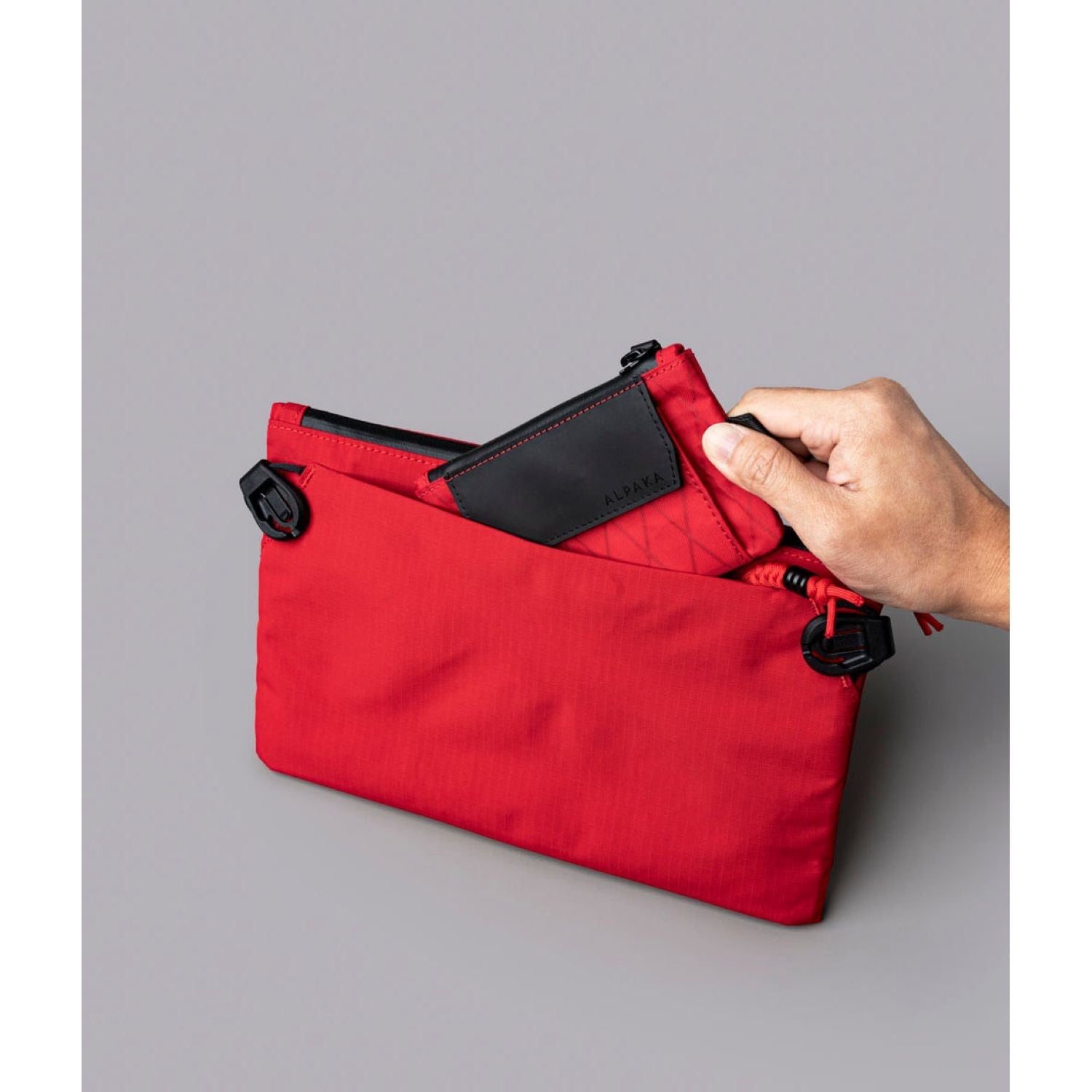 ALPAKA Zip Pouch Max V2 (SA)