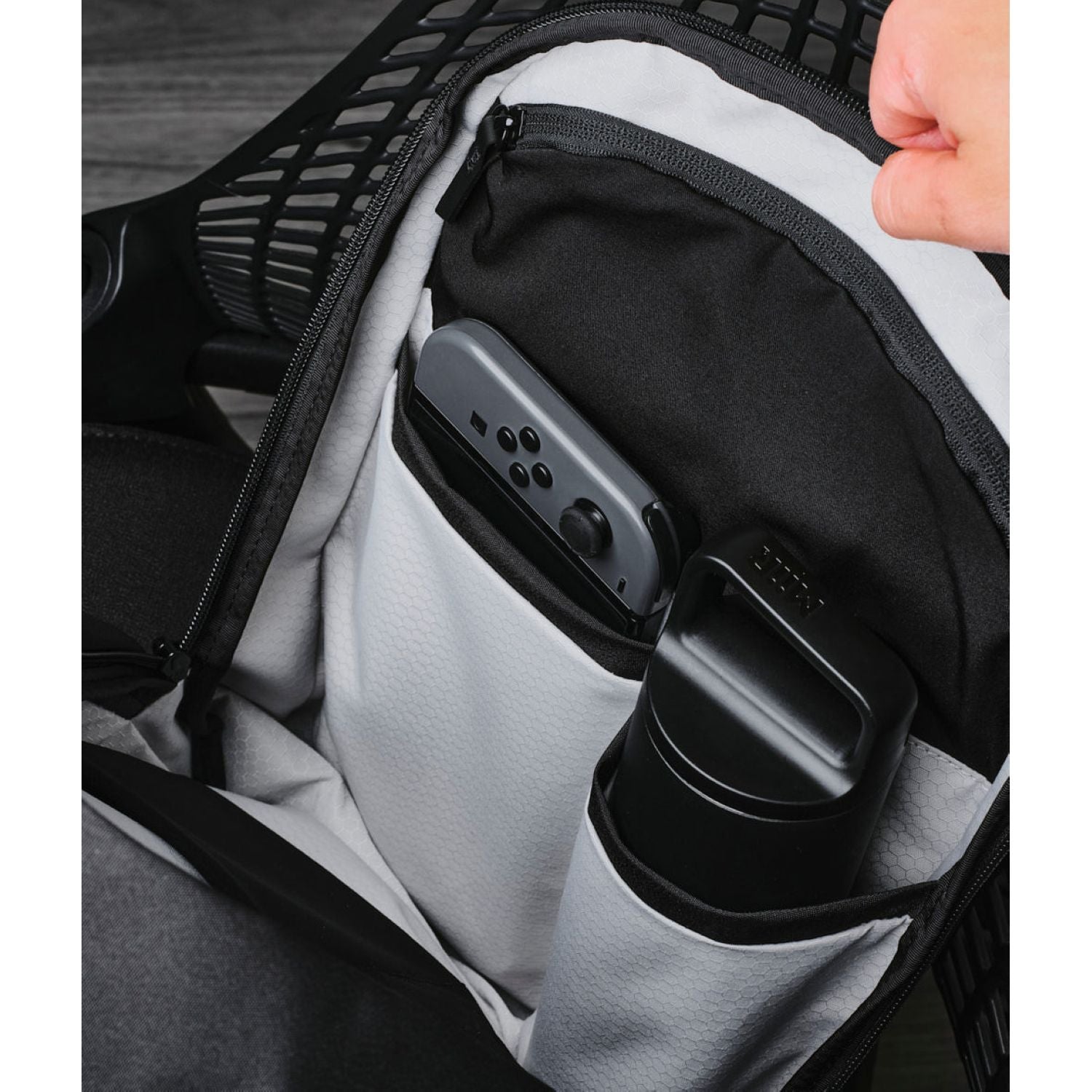 ALPAKA Metro Backpack | Alpaka Backpacks, Bags, Bags for Men, Laptop Backpacks, Travel Backpacks | Alpaka-16