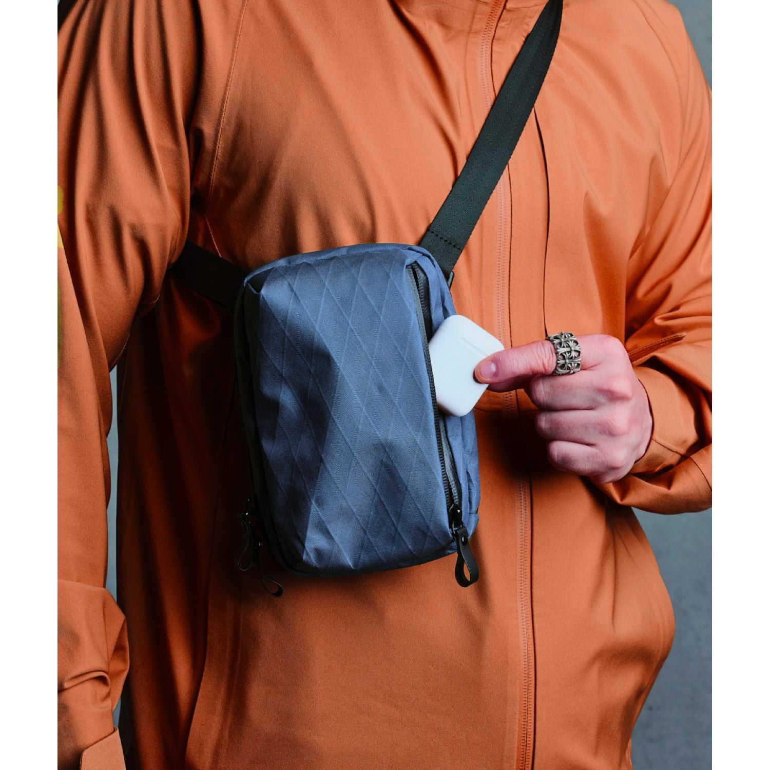 ALPAKA Metro Sling X-Pac | Alpaka Metro Sling, Alpaka Slings, Bags, Bags for Men, Pouches & Crossbody Bags, Sling Bags | Alpaka-50