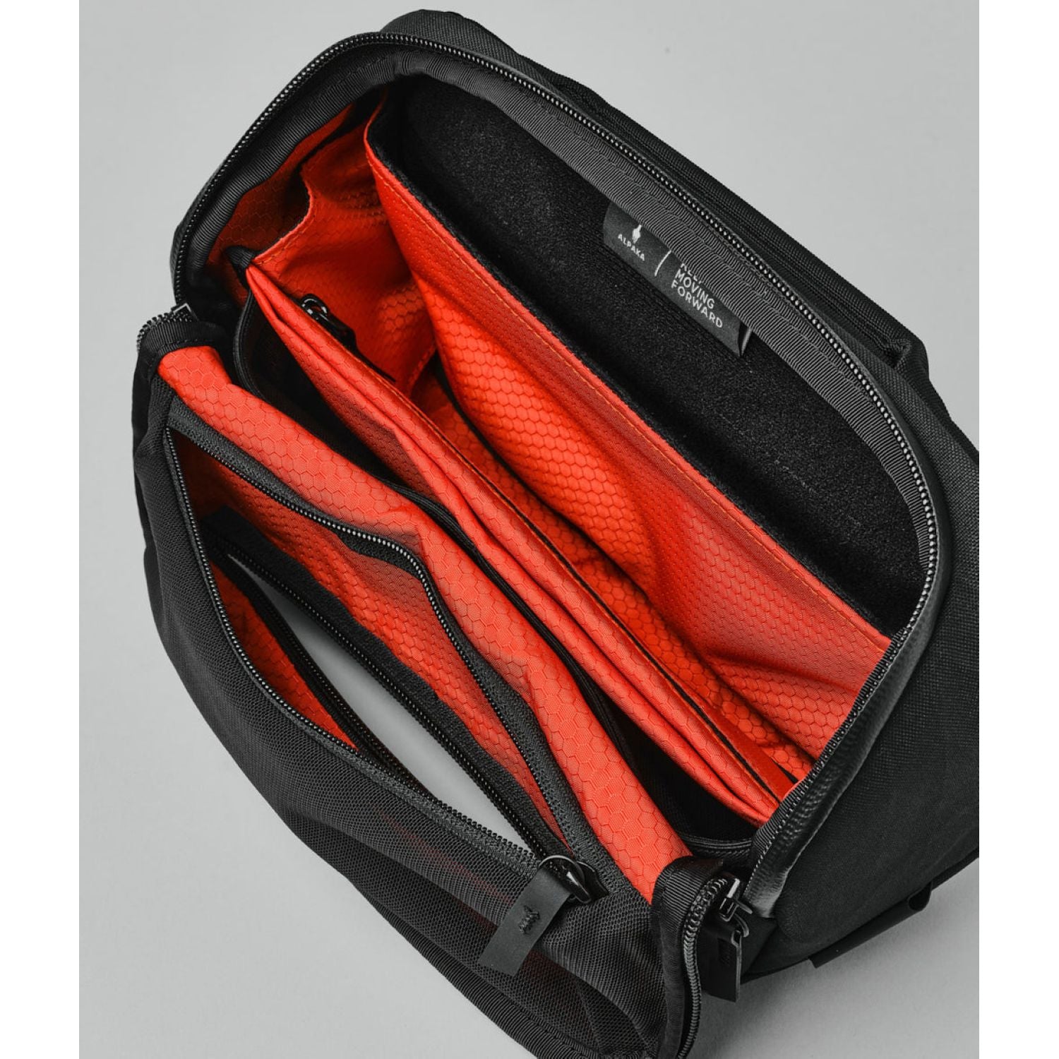 ALPAKA Vertex Pouch | Alpaka Slings, Bags, Bags for Men, Pouches & Crossbody Bags, Sling Bags | Alpaka-25