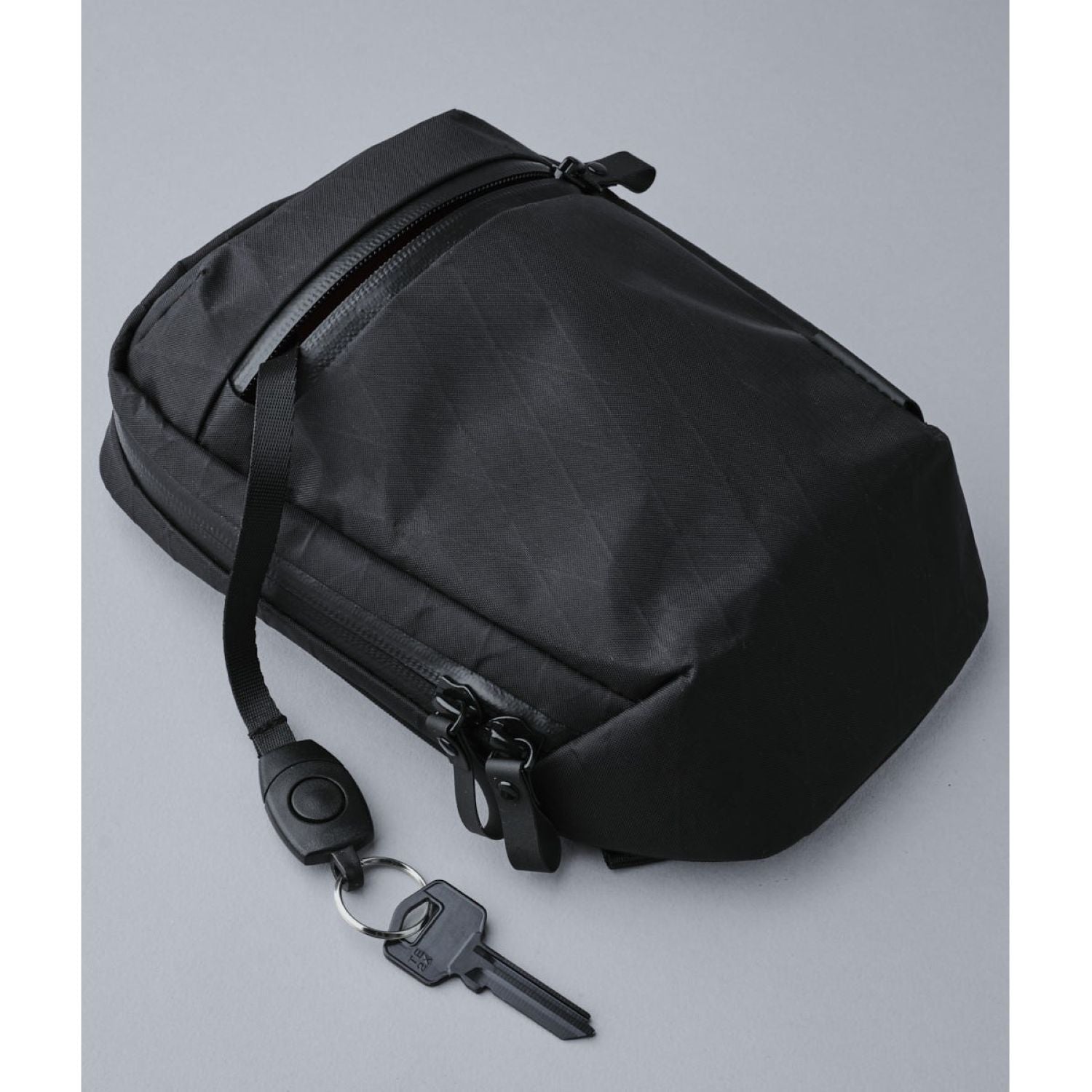 ALPAKA Vertical Sling | Alpaka Slings, Bags, Bags for Men, Pouches & Crossbody Bags, Sling Bags | Alpaka-7