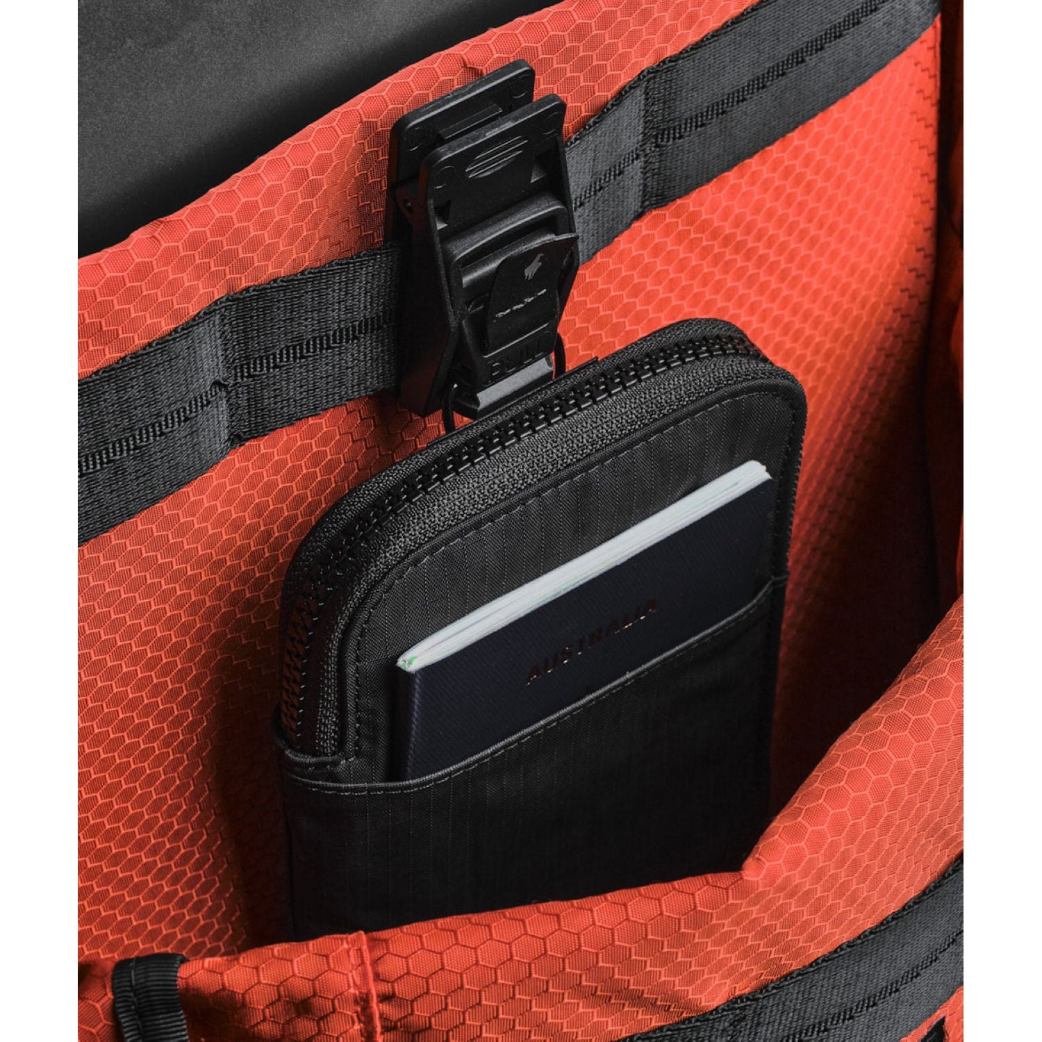 ALPAKA Zip Travel Wallet | Alpaka Accessories, Gifts & Lifestyle, Long Wallets, Men's Wallets, Passport Holders, RFID Passport Holders, RFID Wallets, Travel Accessories, Travel Necessities, Travel Security, Wallets, Women's Wallets, Zip Wallets | Alpaka-9