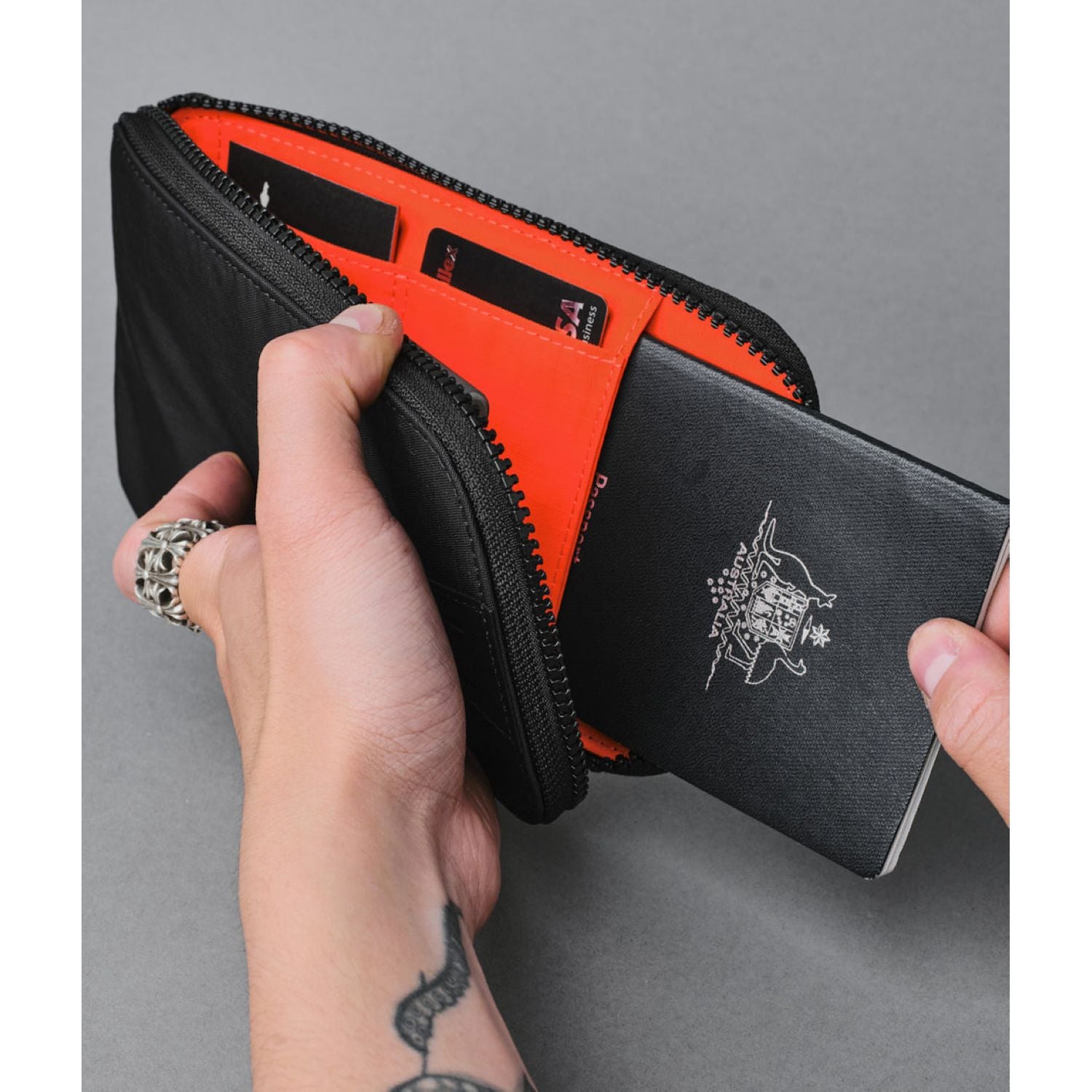 ALPAKA Zip Travel Wallet | Alpaka Accessories, Gifts & Lifestyle, Long Wallets, Men's Wallets, Passport Holders, RFID Passport Holders, RFID Wallets, Travel Accessories, Travel Necessities, Travel Security, Wallets, Women's Wallets, Zip Wallets | Alpaka-6