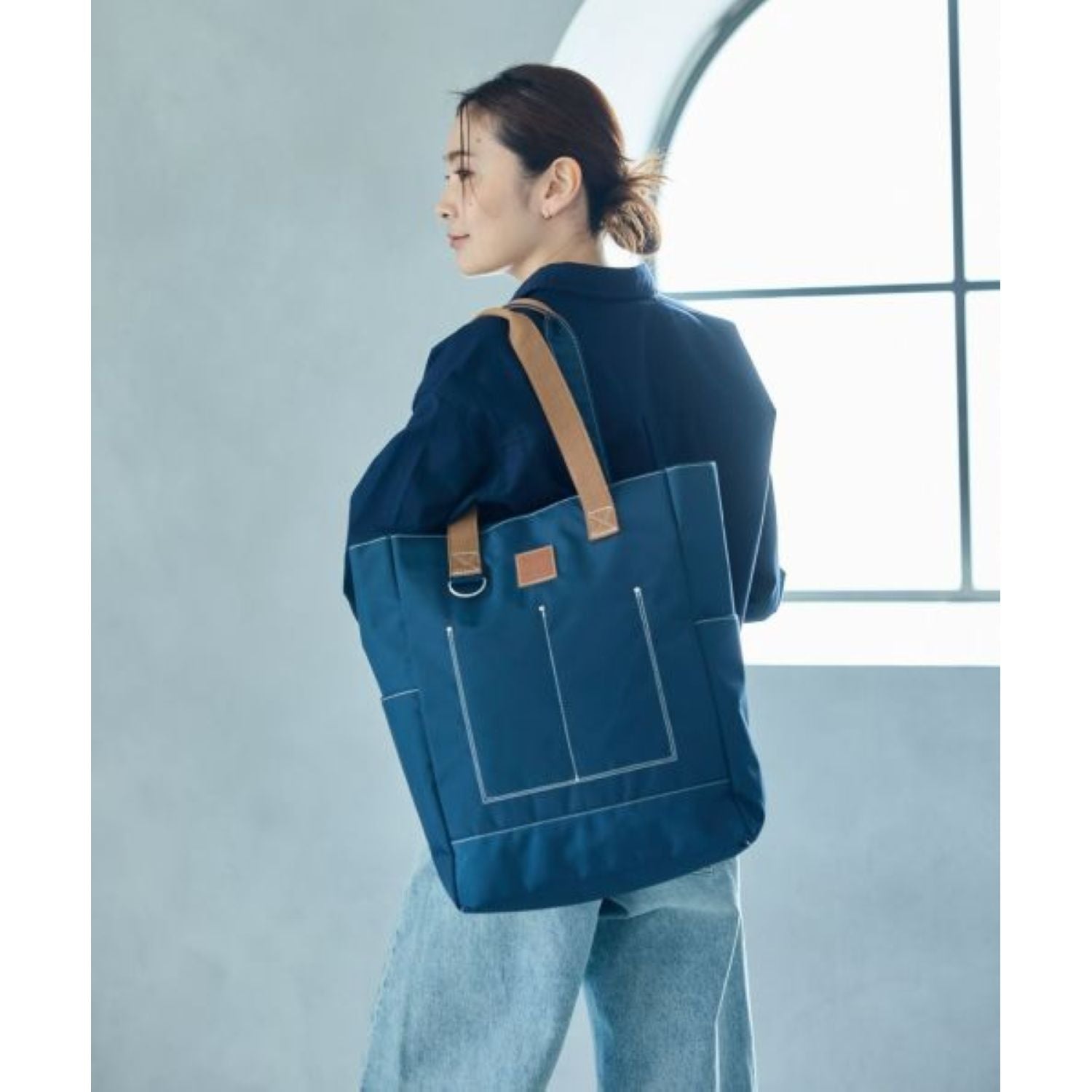 Anello Line Tote Bag