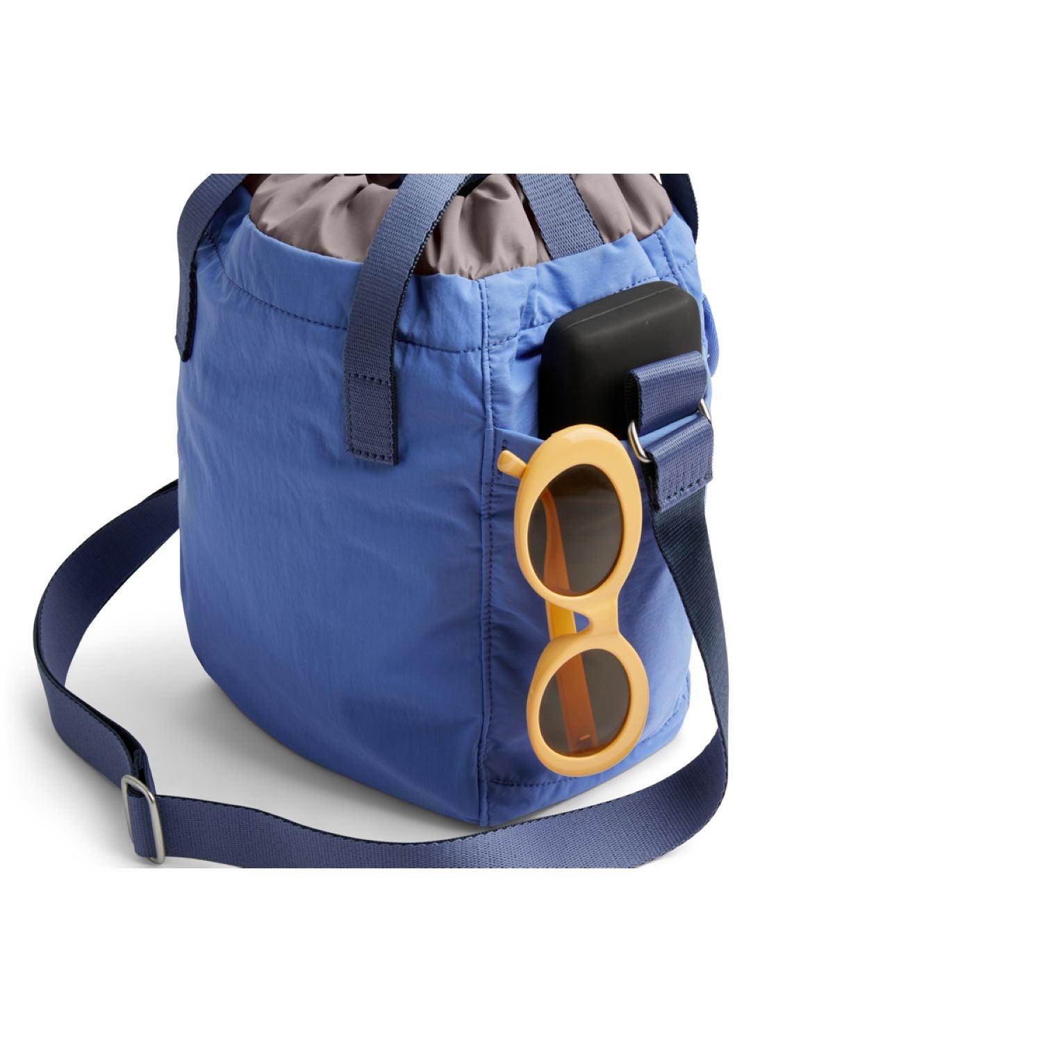 Bellroy Cinch Bucket Bag