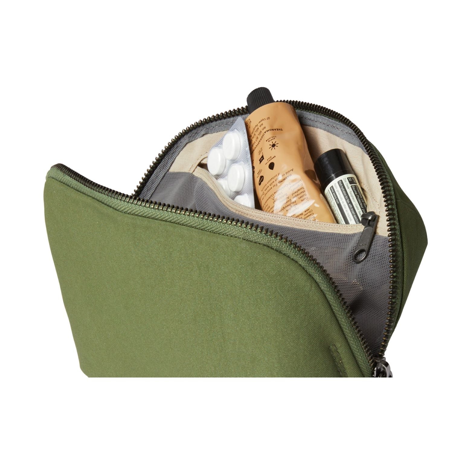 bellroy-desk-caddy-rangergreen-7