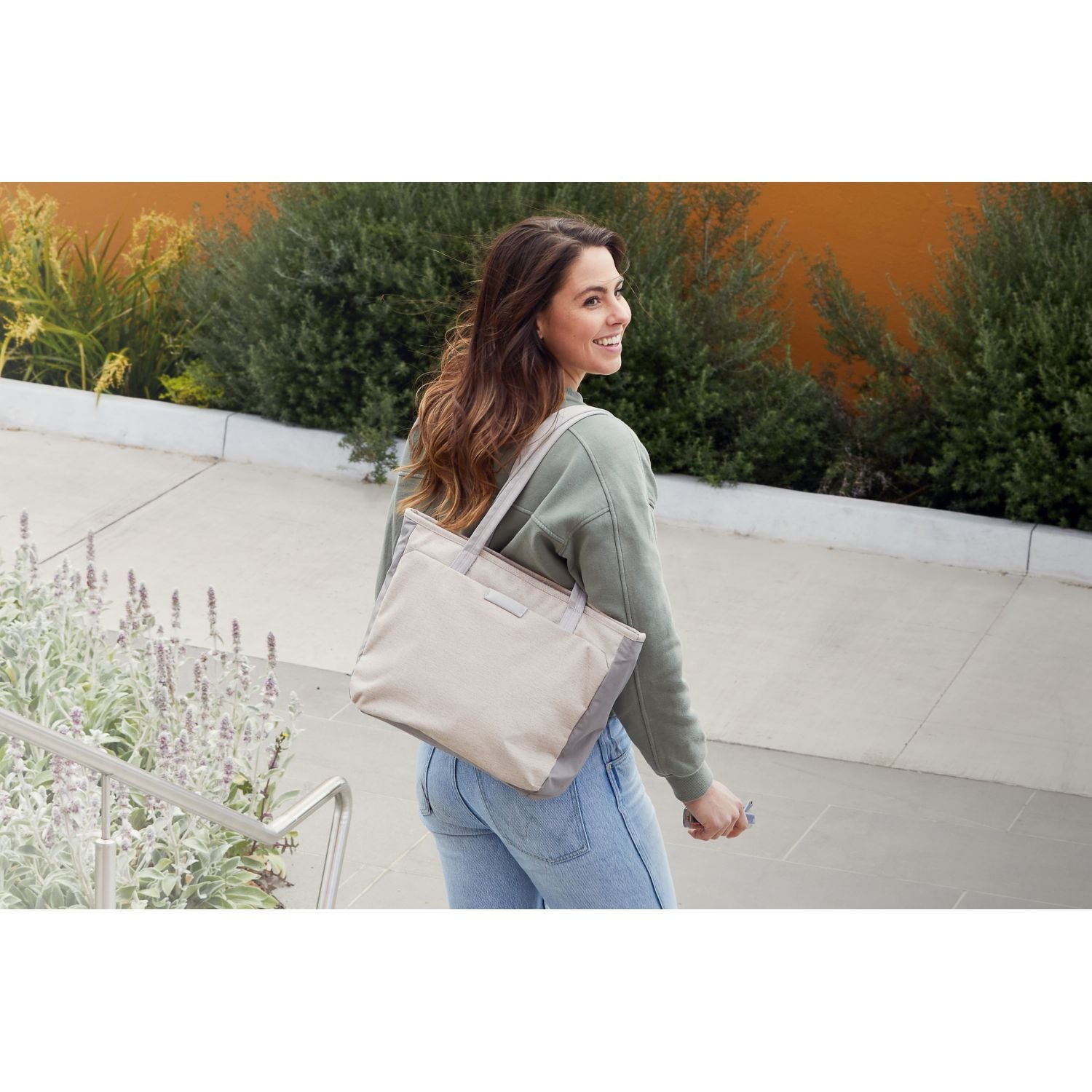 Bellroy Tokyo Tote (Second Edition) | Bags, Bags for Men, Bags for Women, Bellroy Bags, Bellroy Totes, school20, Tote Bags, Work Collection | Bellroy-62