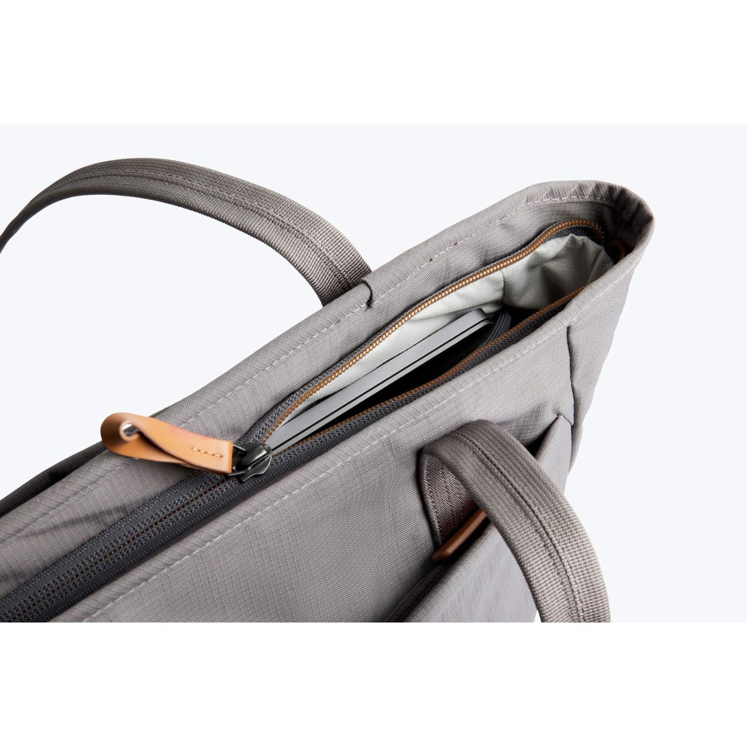 Bellroy Tokyo Wonder Tote 15L | Bags, Bags for Men, Bags for Women, Bellroy Bags, Bellroy Totes, Handbags, school20, Tote Bags, Work Collection | Bellroy-32