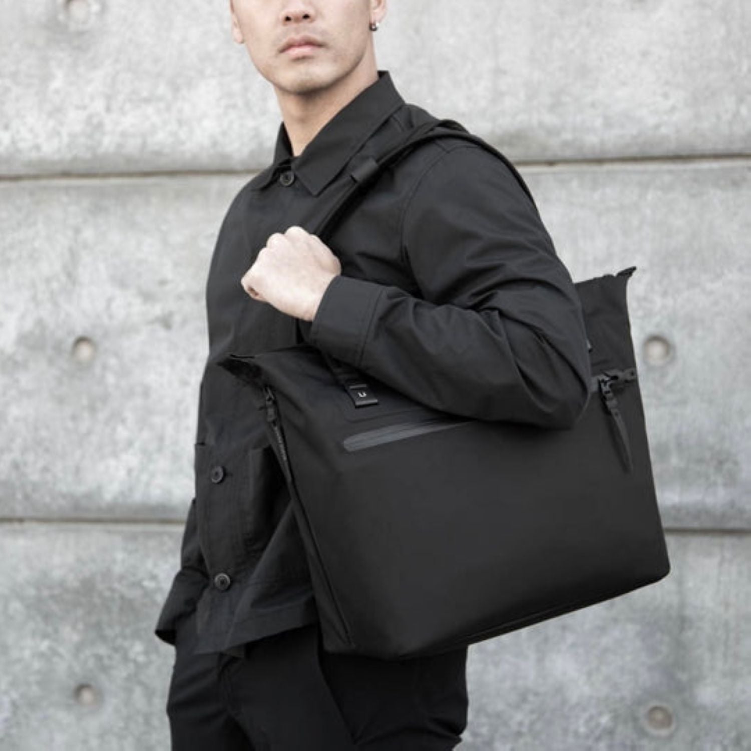 Black Ember Wpt 17" Laptop Tote Embertex Pfas Free 20L