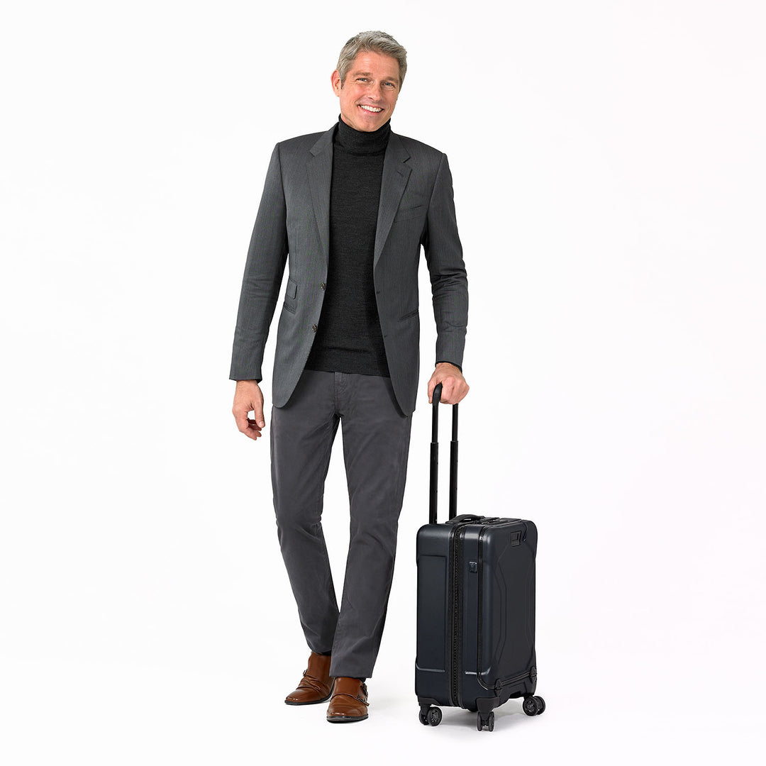 Briggs & Riley Torq 2.0 International Carry-On Luggage Spinner