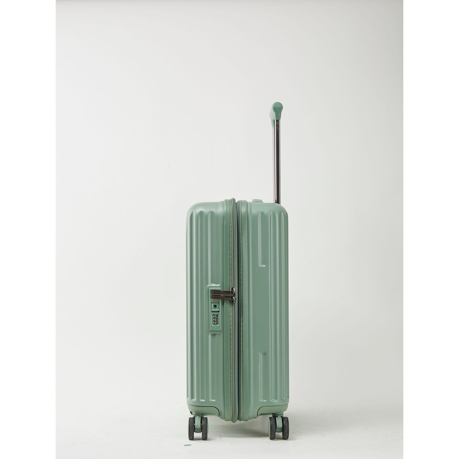 Conwood Pioneer Polycarbonate 20" Expandable Upright Luggage