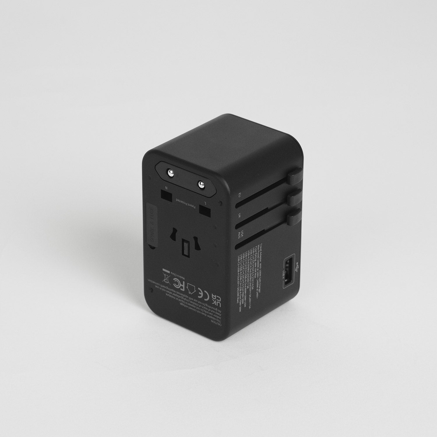 Crossing World Travel Adaptor 100W with 1 X USB-A + 3 X USB-C