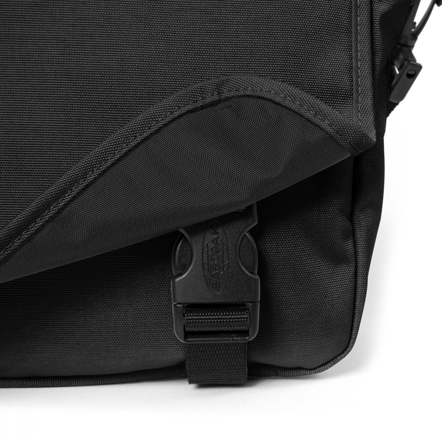 Eastpak Jr Messenger Bag