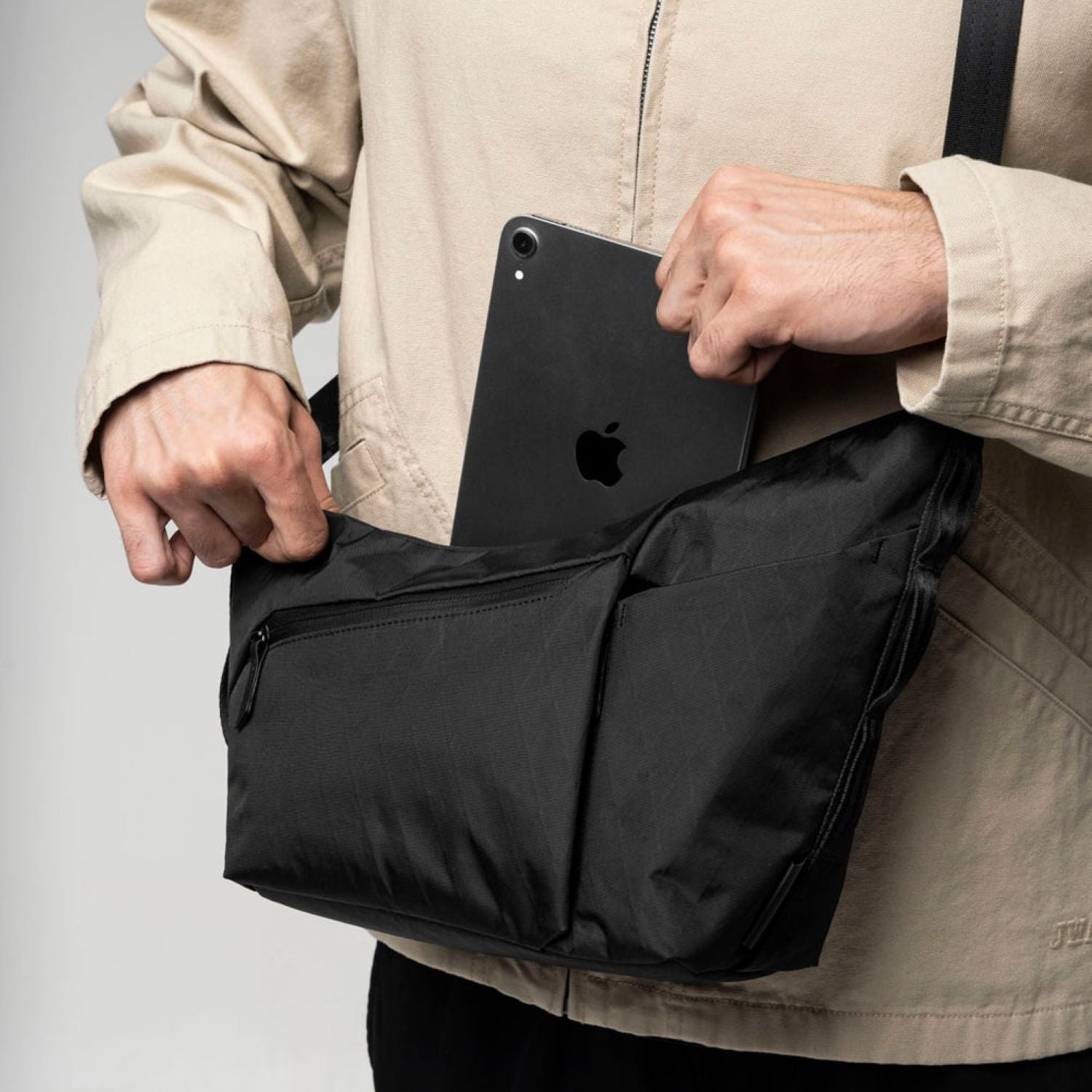 ALPAKA Flow Satchel 4L