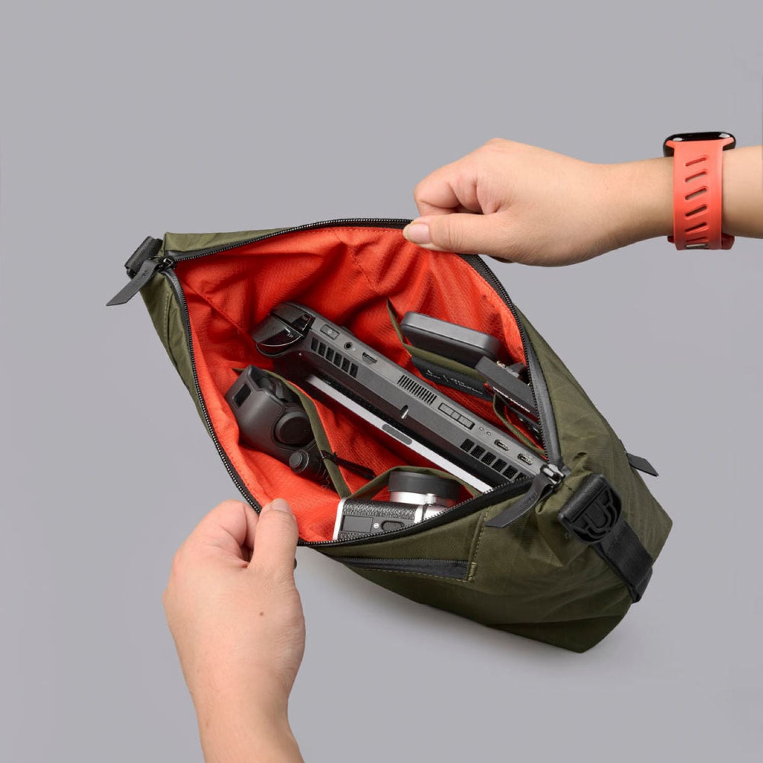 ALPAKA Flow Satchel 4L
