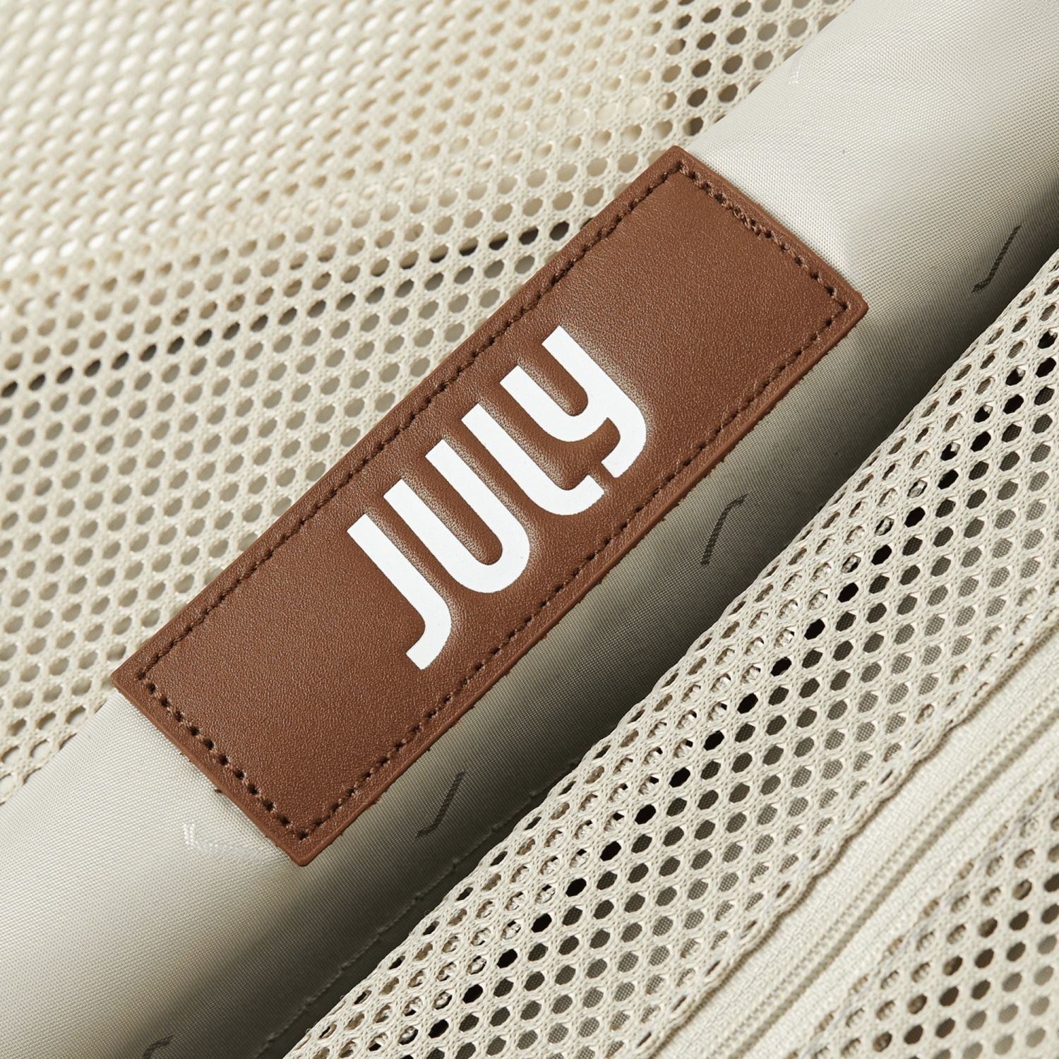 July Carry On Trunk Polycarbonate With Fastcharge USB-C 21" Luggage (SA)