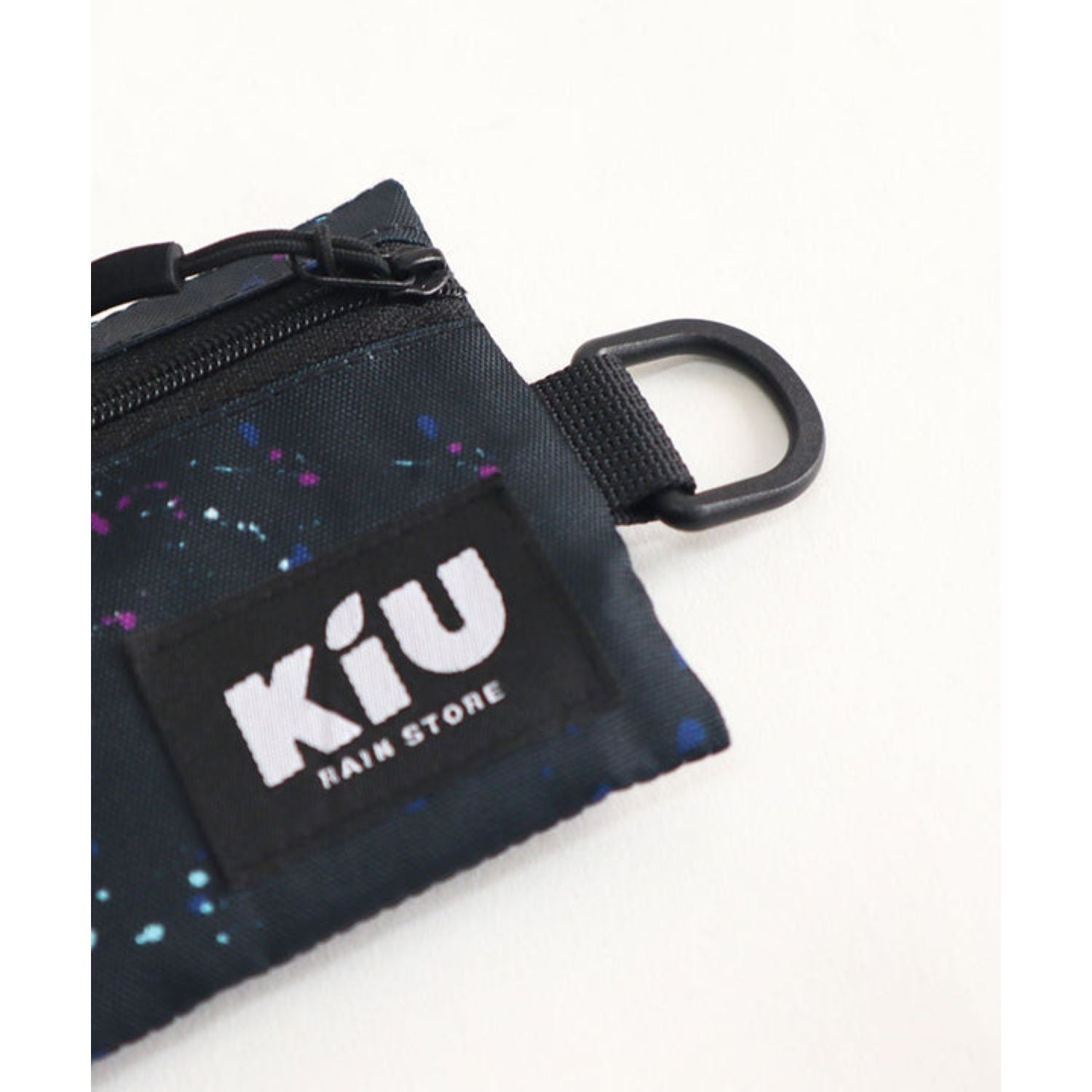 KiU Water Repellent Multi Case