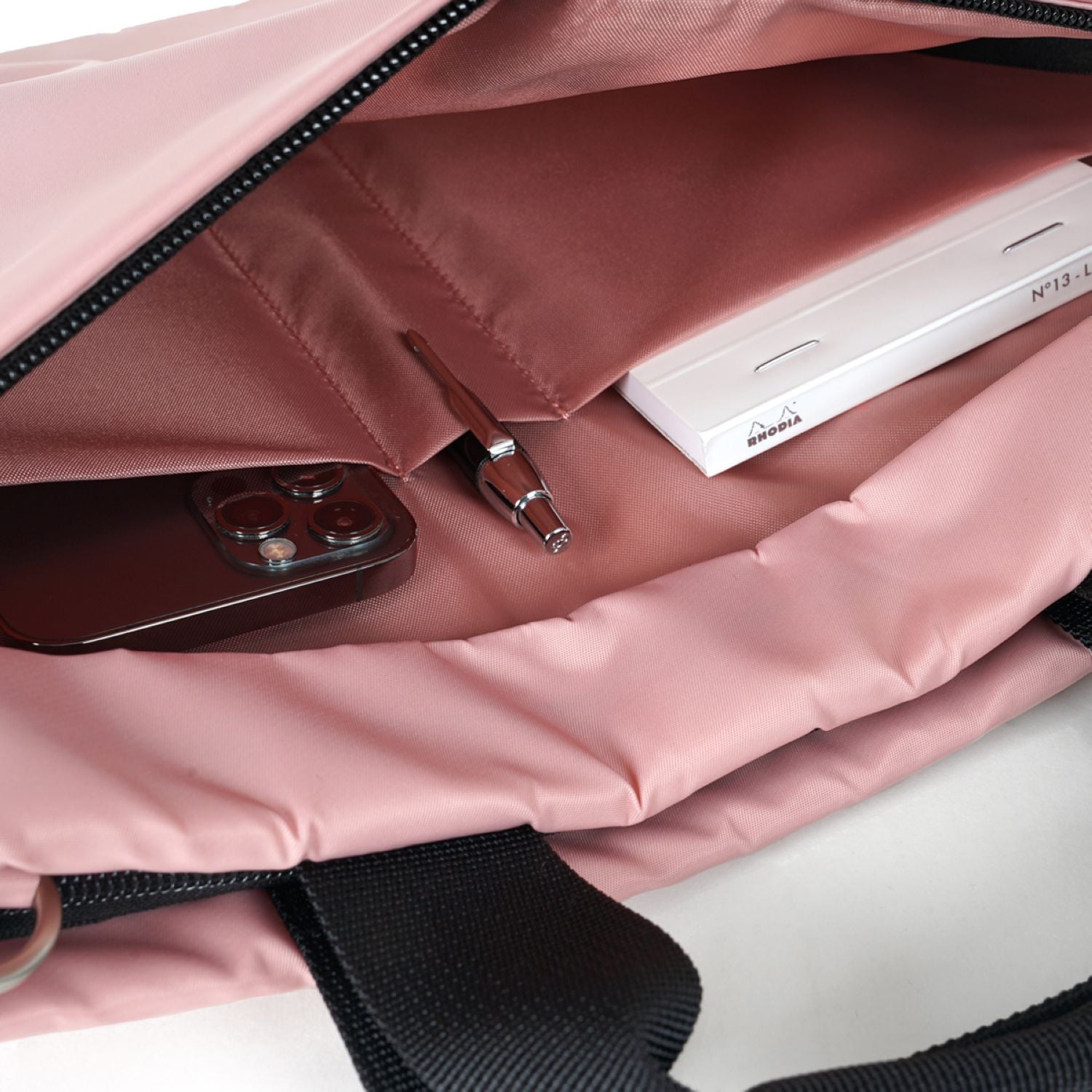 Hellolulu Mira 2-Way Sleeve Case 14" Recycled (SA)