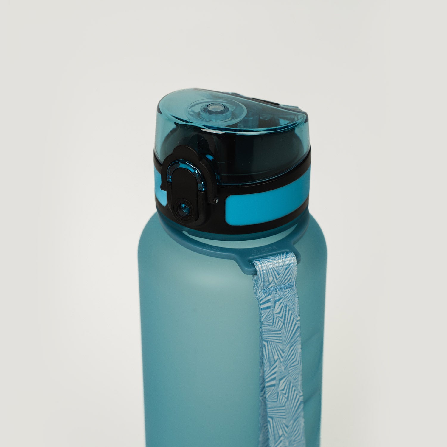 Oasis Tritan Sports Bottle with Handle Strap 750ML