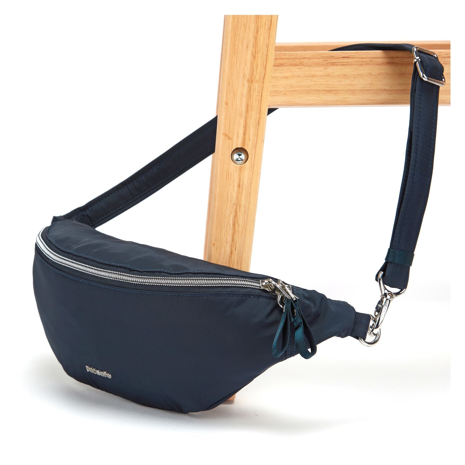 Pacsafe Stylesafe Anti-Theft Sling Pack