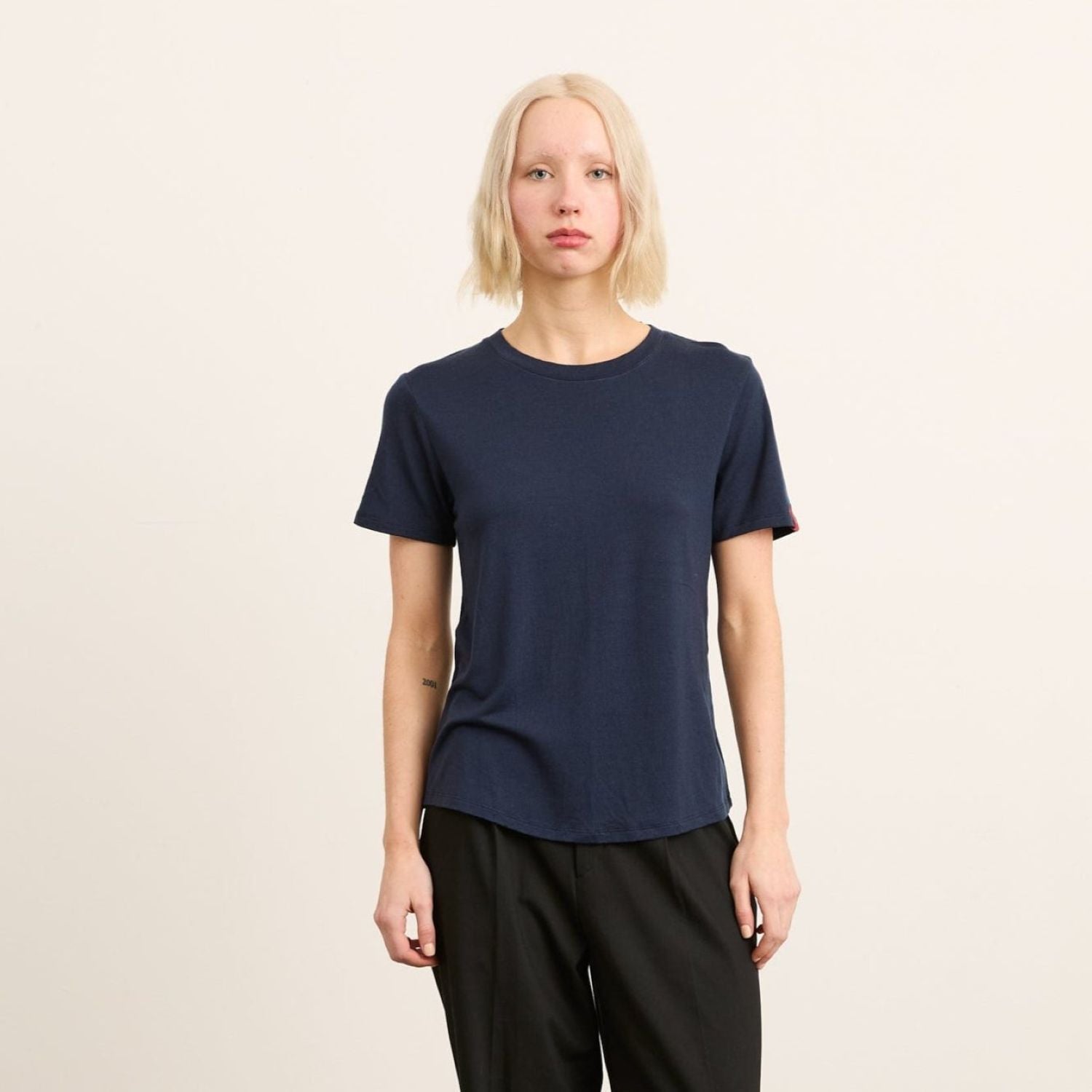 Paire Women's Merino Wool-Blend Crew Neck T-Shirt (Navy)