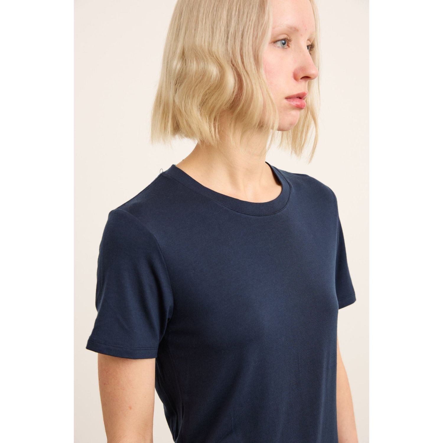 Paire Women's Merino Wool-Blend Crew Neck T-Shirt (Navy)