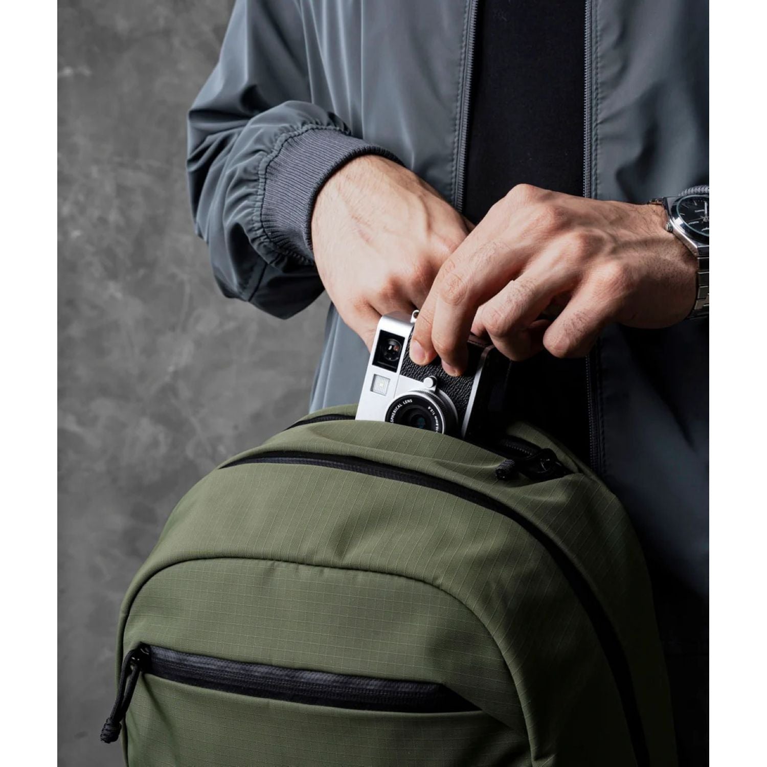 ALPAKA Aero Backpack Lite 16L