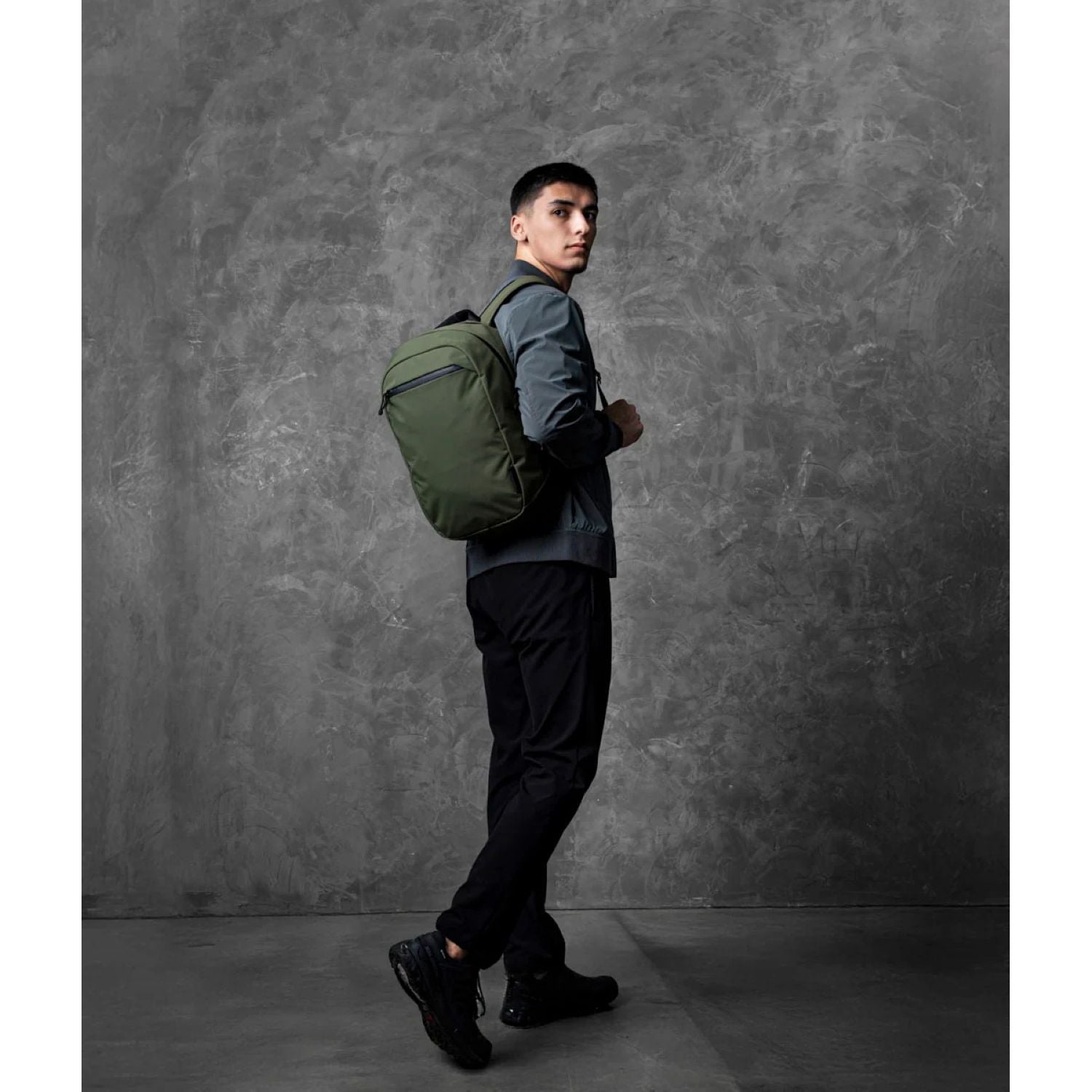 ALPAKA Aero Backpack Lite 16L