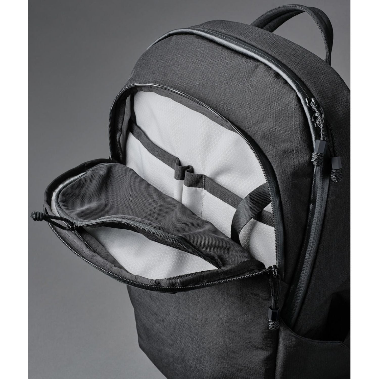 ALPAKA Bravo Backpack 23L