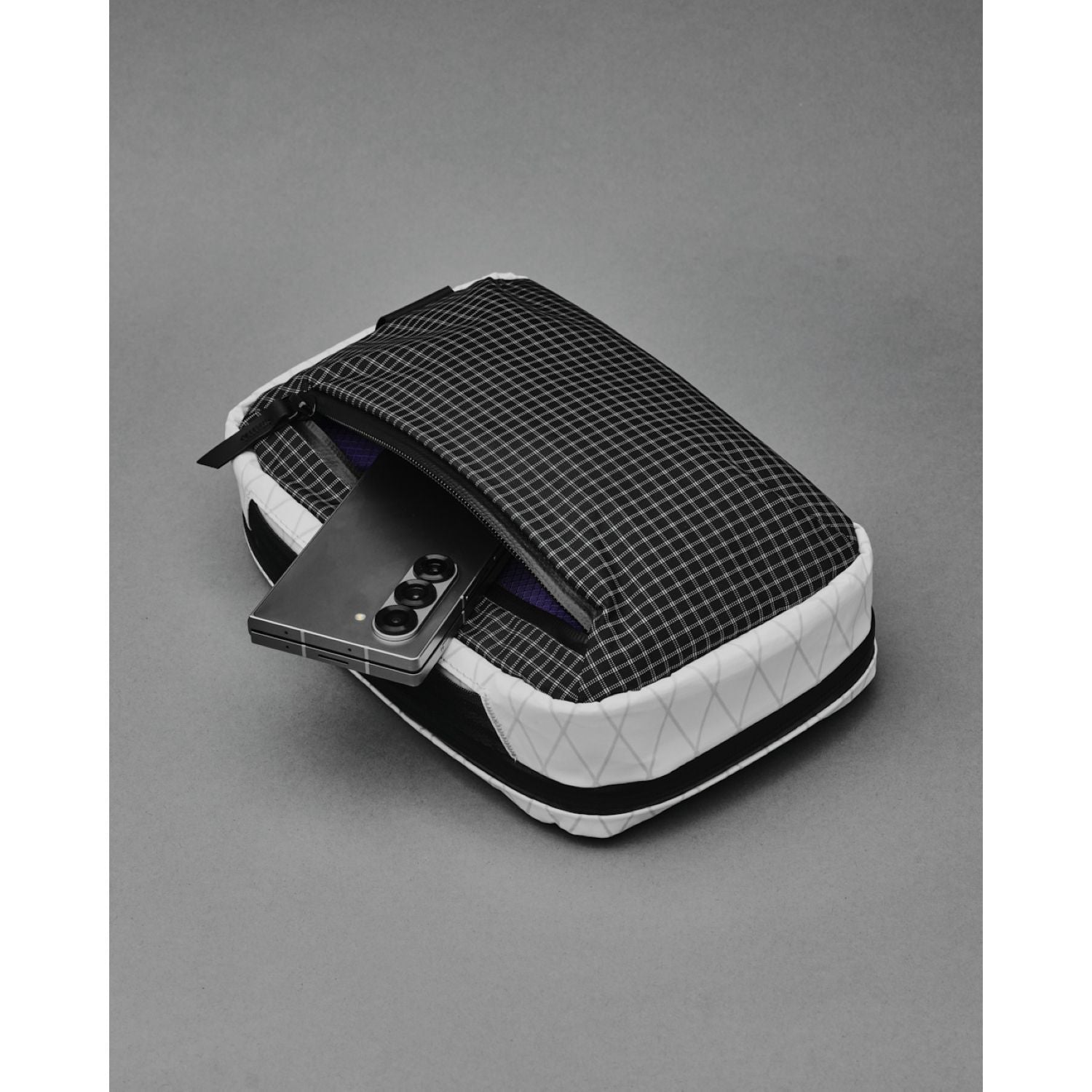 ALPAKA Elements Tech Case Max (SA)