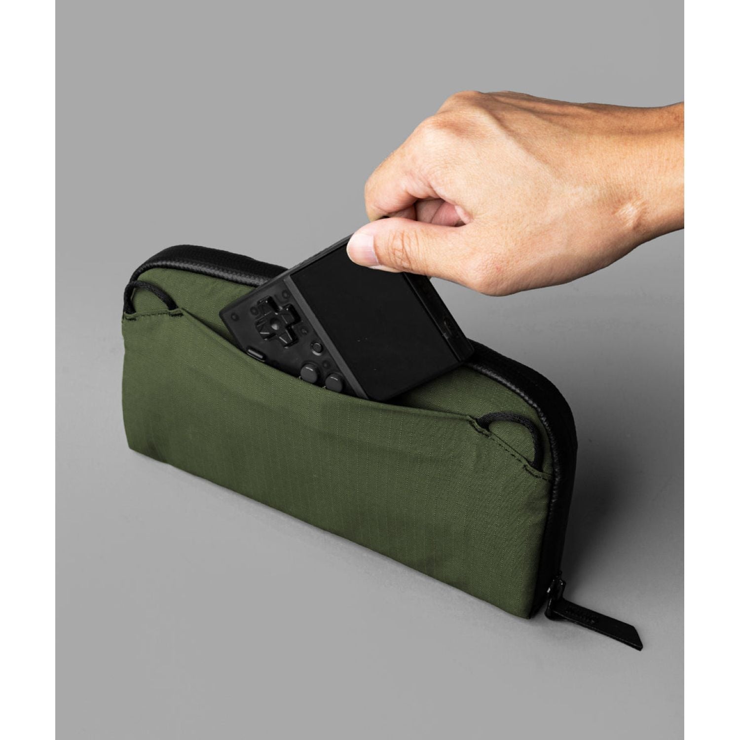 ALPAKA Flight Pouch