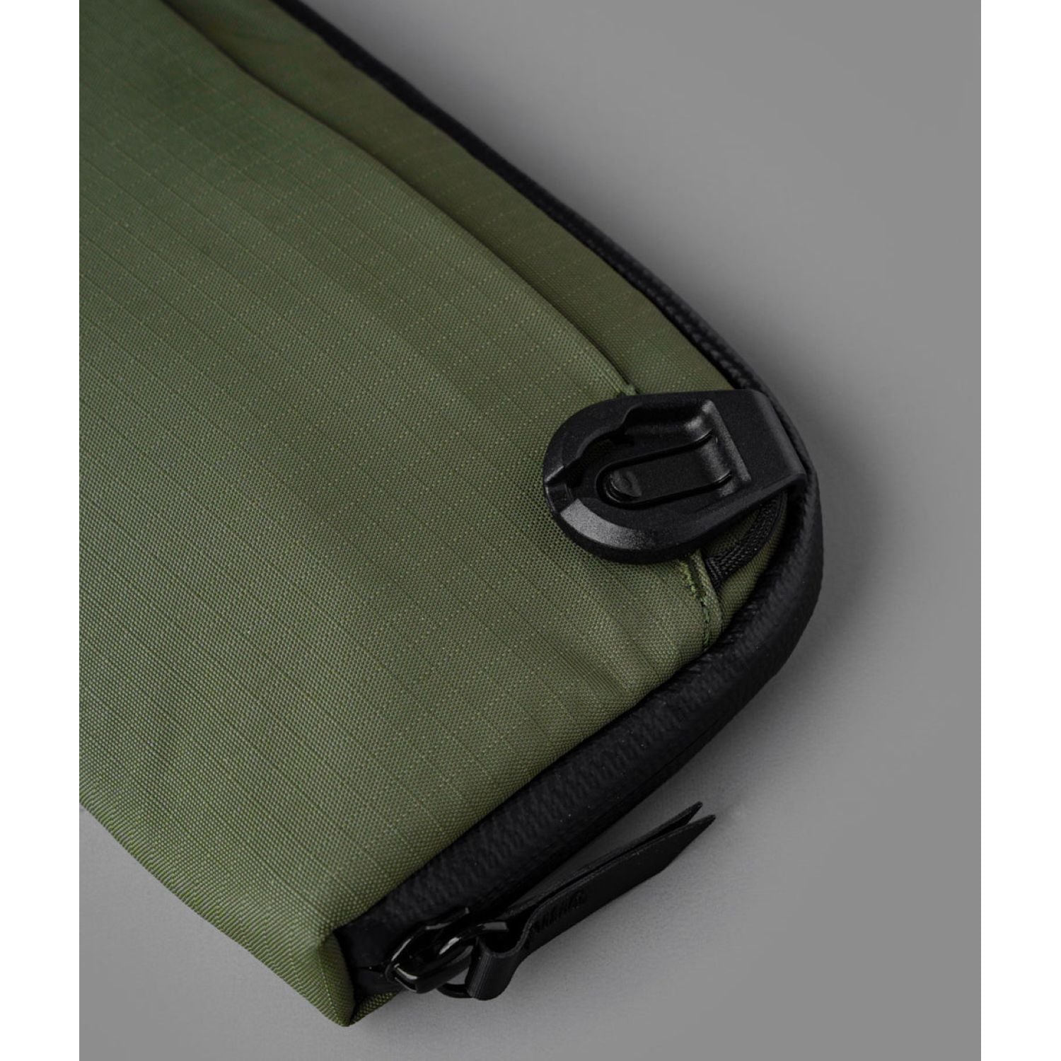 ALPAKA Flight Pouch