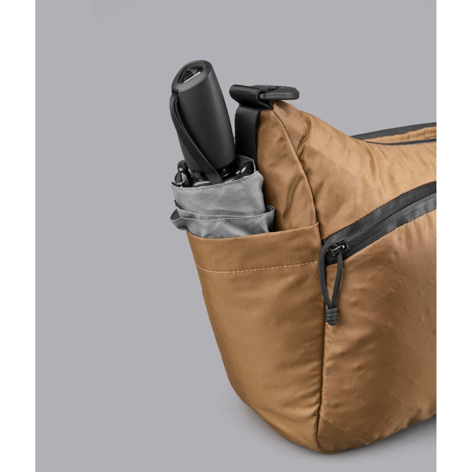 ALPAKA Flight Satchel