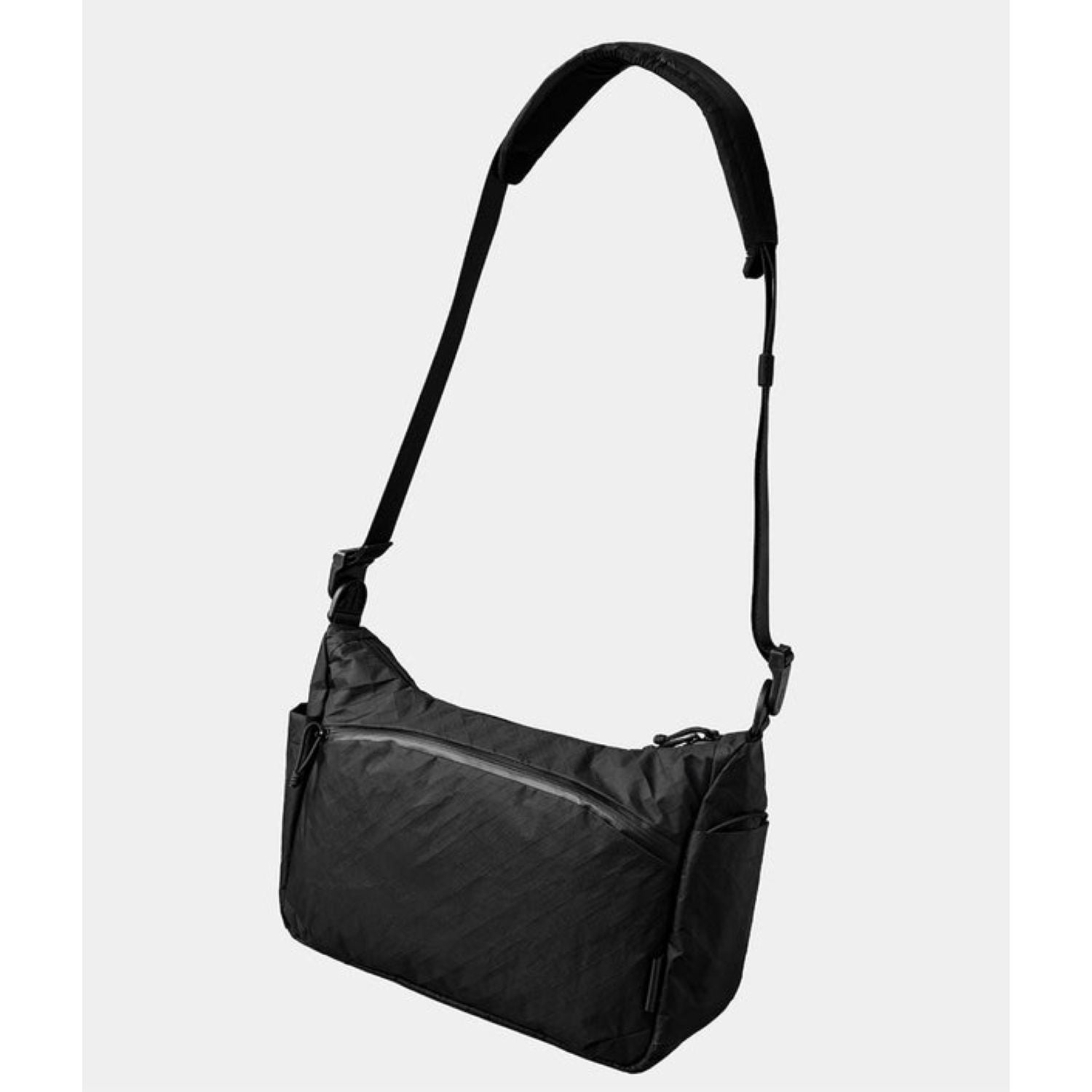 ALPAKA Flight Satchel