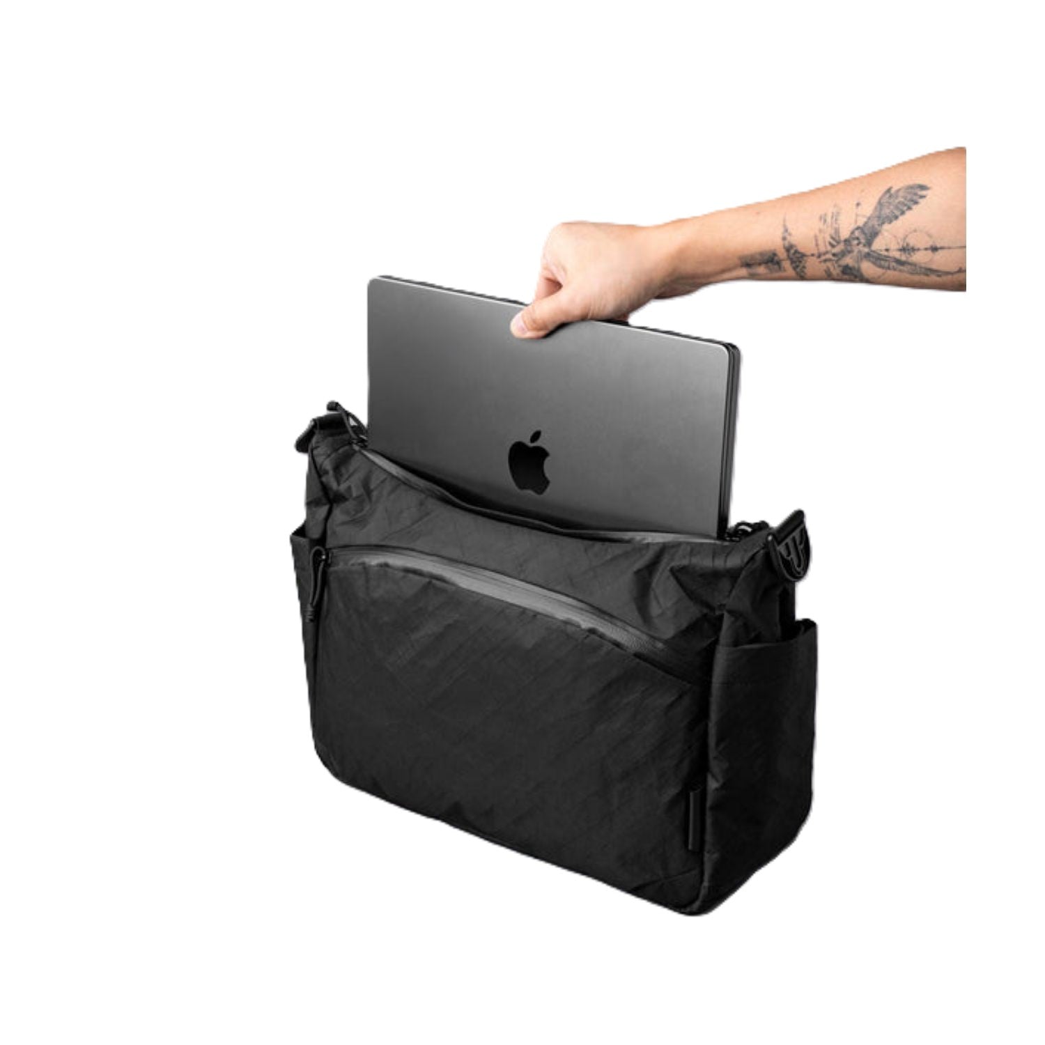 ALPAKA Flight Satchel