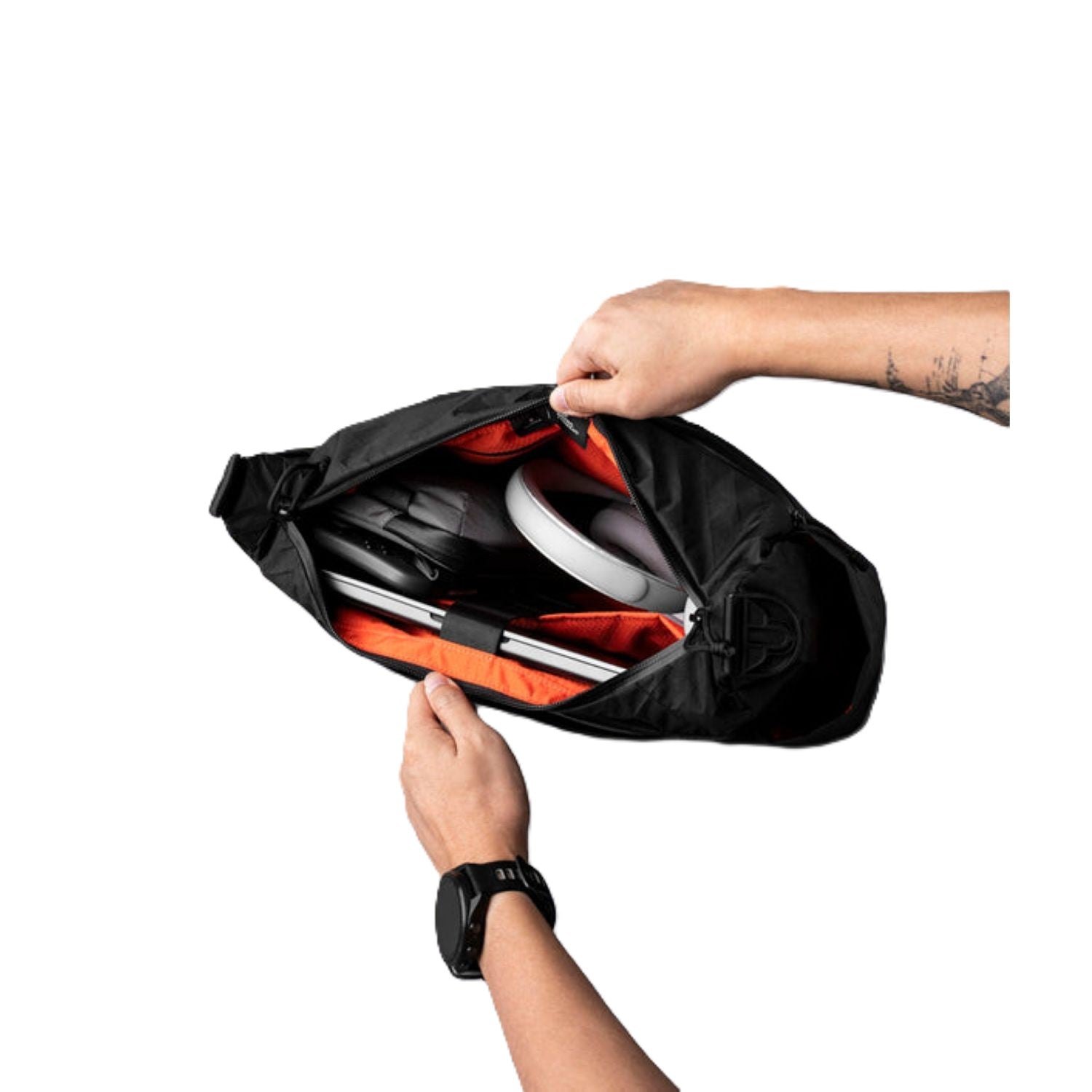 ALPAKA Flight Satchel