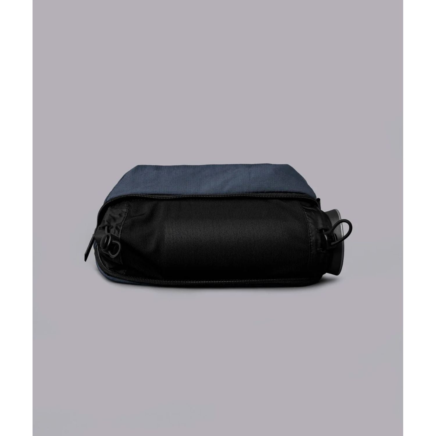 ALPAKA Flight Sling Pro 2.5L