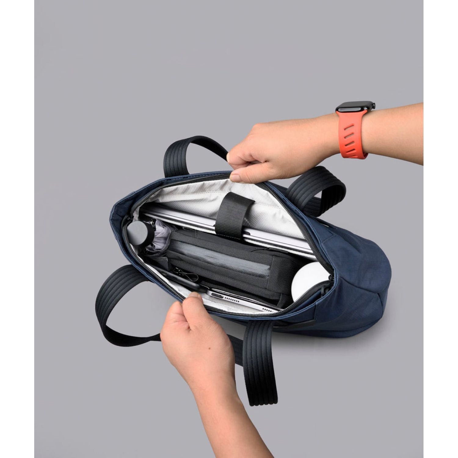 ALPAKA Flight Tote Bag (S)