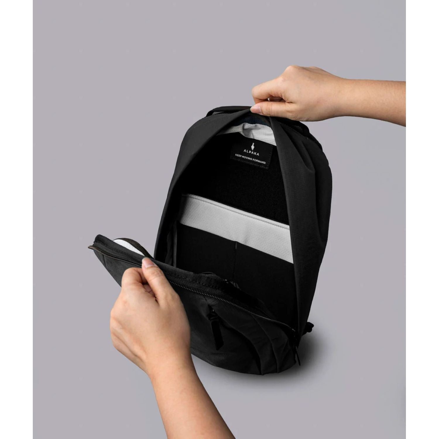 ALPAKA Metro Backpack