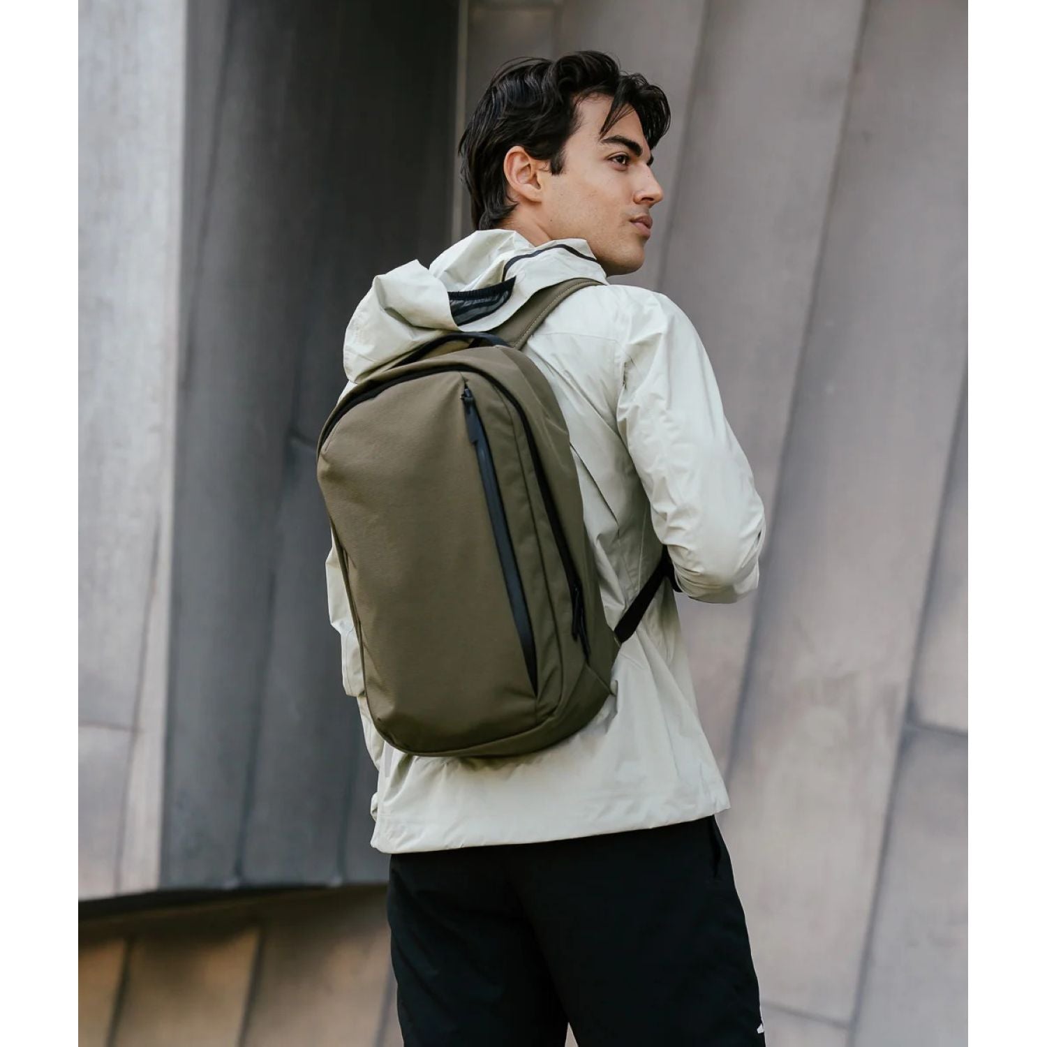ALPAKA Metro Backpack