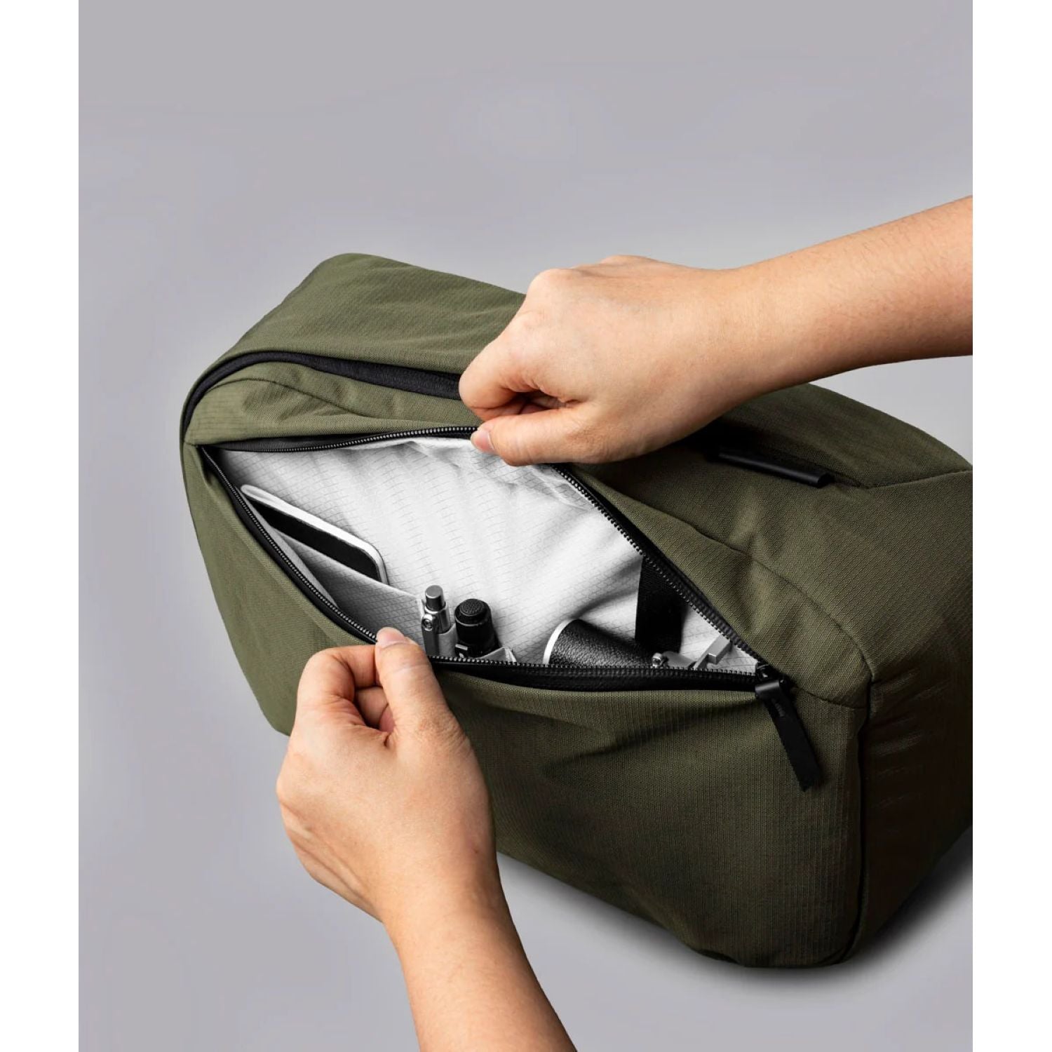 ALPAKA Metro Backpack