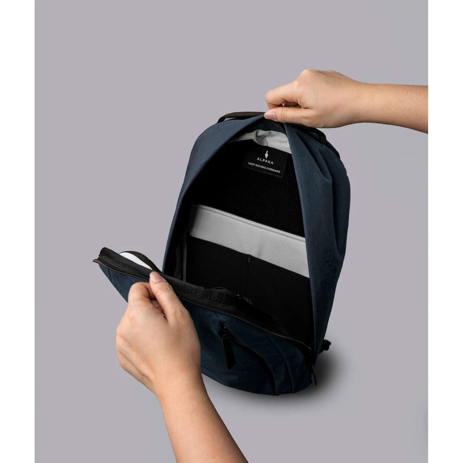 ALPAKA Metro Backpack